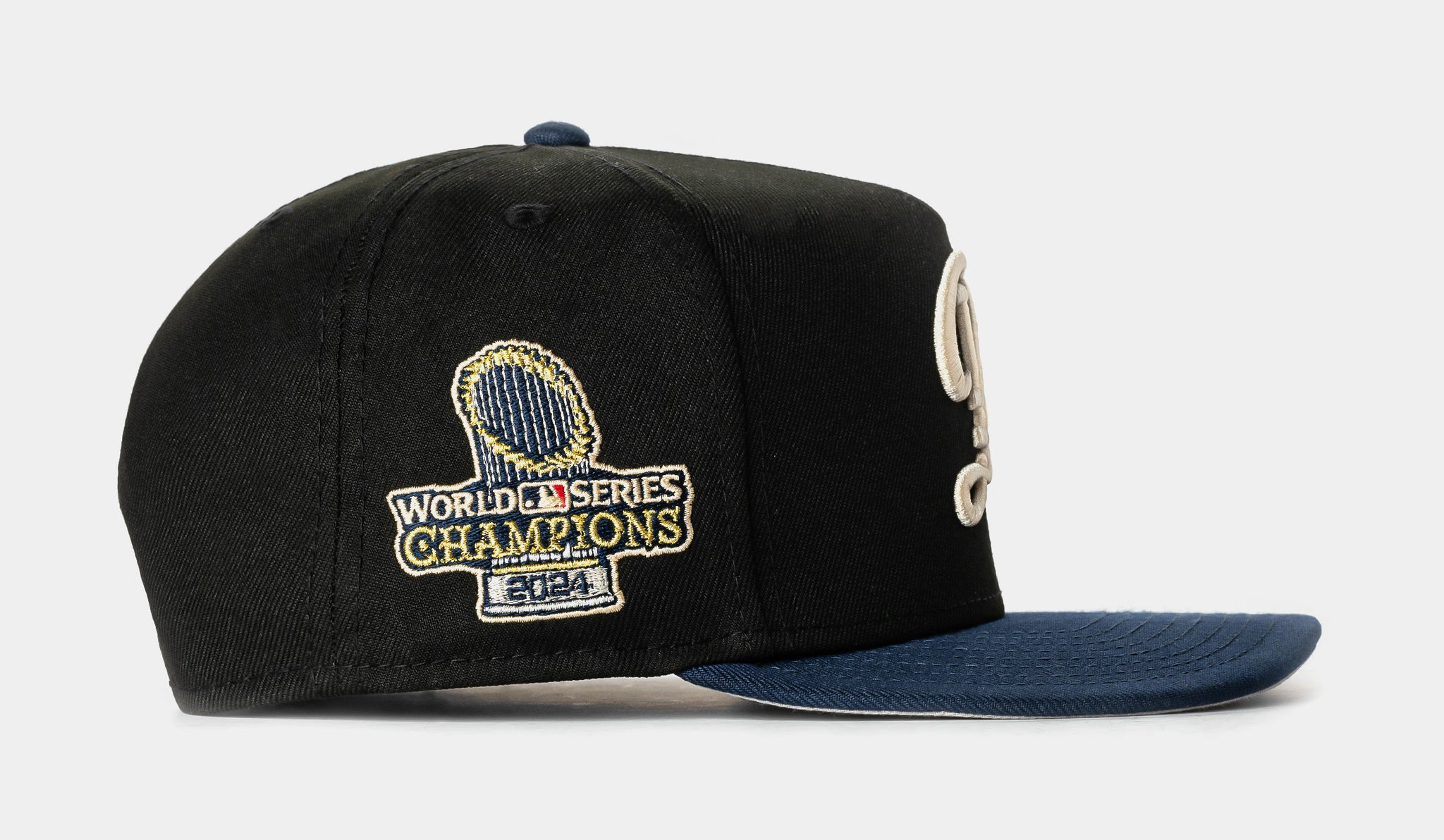 Upside Down "LA" Black New Era 9Fifty Snapback – Black Thread, Unisex Adjustable Cap