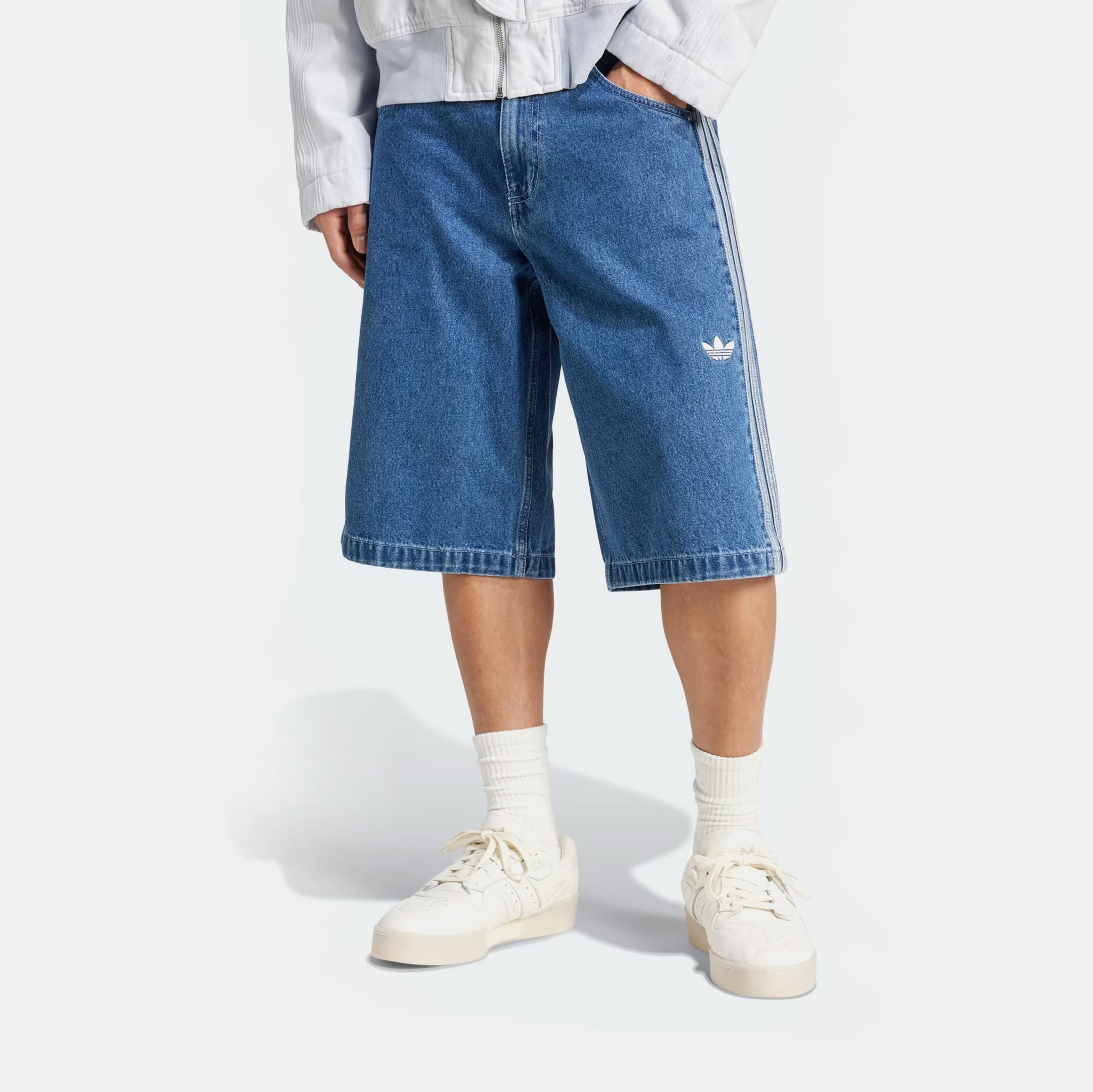  デニム ハーフパンツ JC6235 32インチ adidas Adicolor Denim Firebird Mens Shorts Blue JC6235 – Shoe Palace