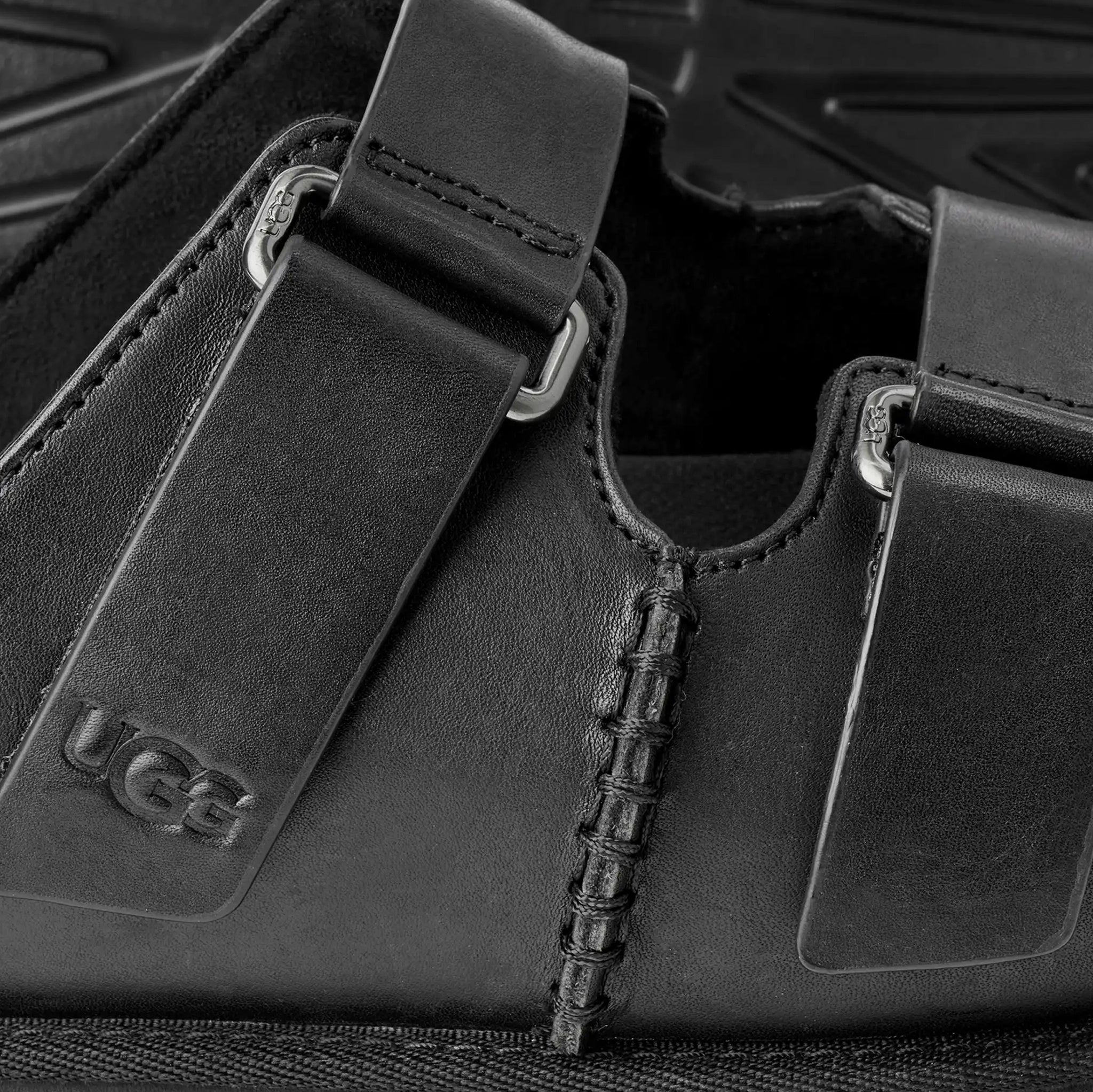 UGG Goldenstar Hi Slide Womens Sandals Black 1152651 BLK – Shoe Palace