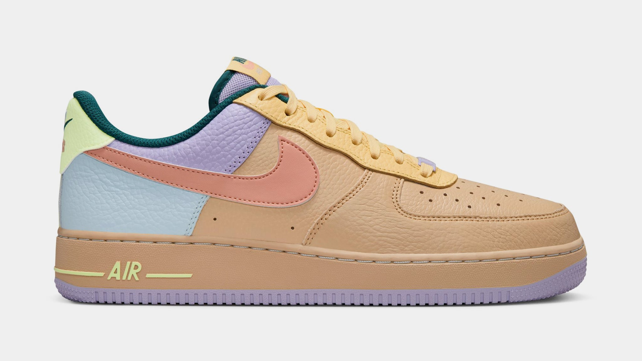 Nike Air Force 1'07 Easter Mens Basketball Shoes Sesame Apricot
