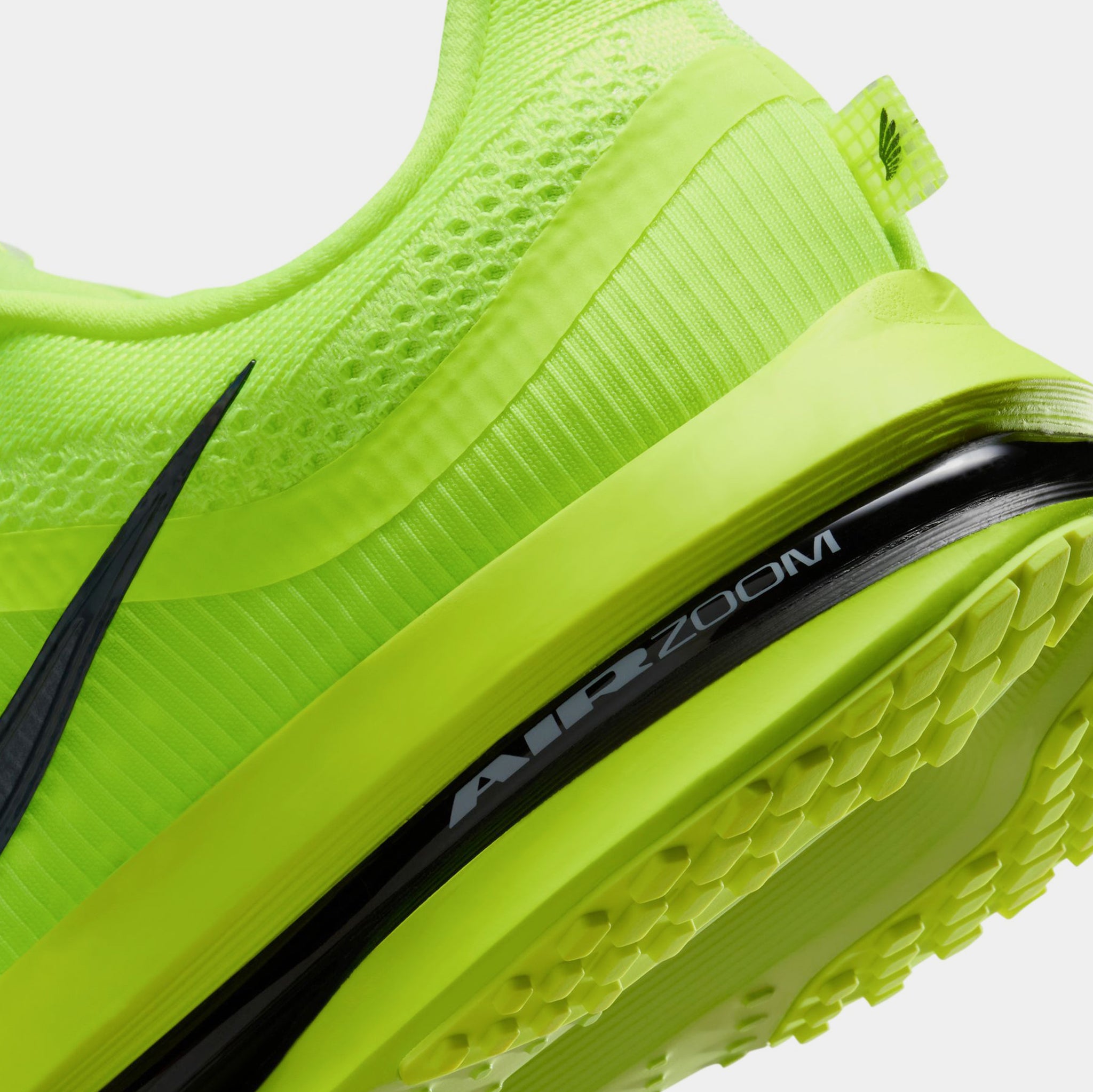 Nike Pegasus Premium Mens Running Shoes Volt Black HQ2592  display picture 2