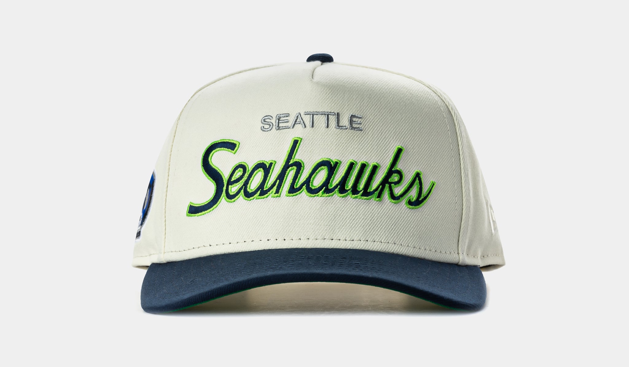 The 10 Worst Logos of 2017 — Parker Lee Creative, image size:2048x1194