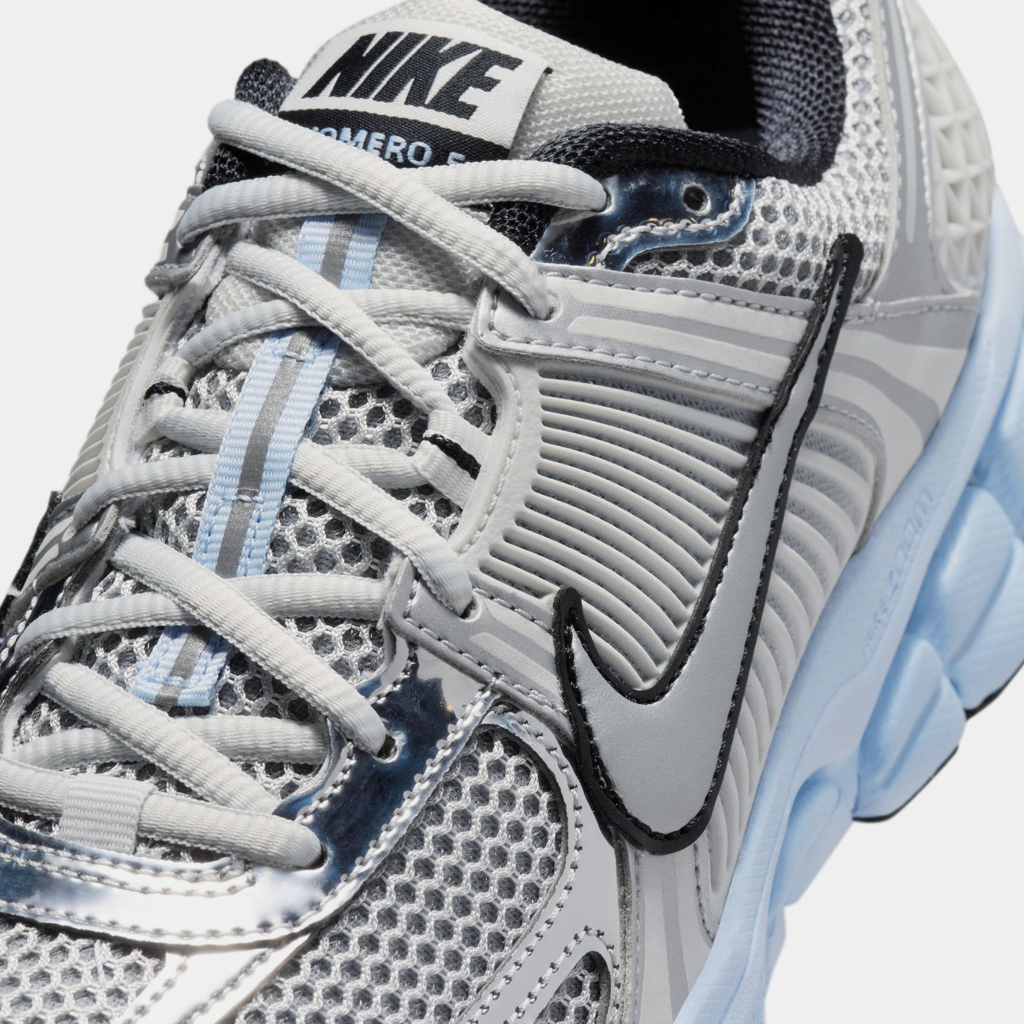Nike Zoom Vomero 5 Womens Running Shoes Photon Dust Metallic