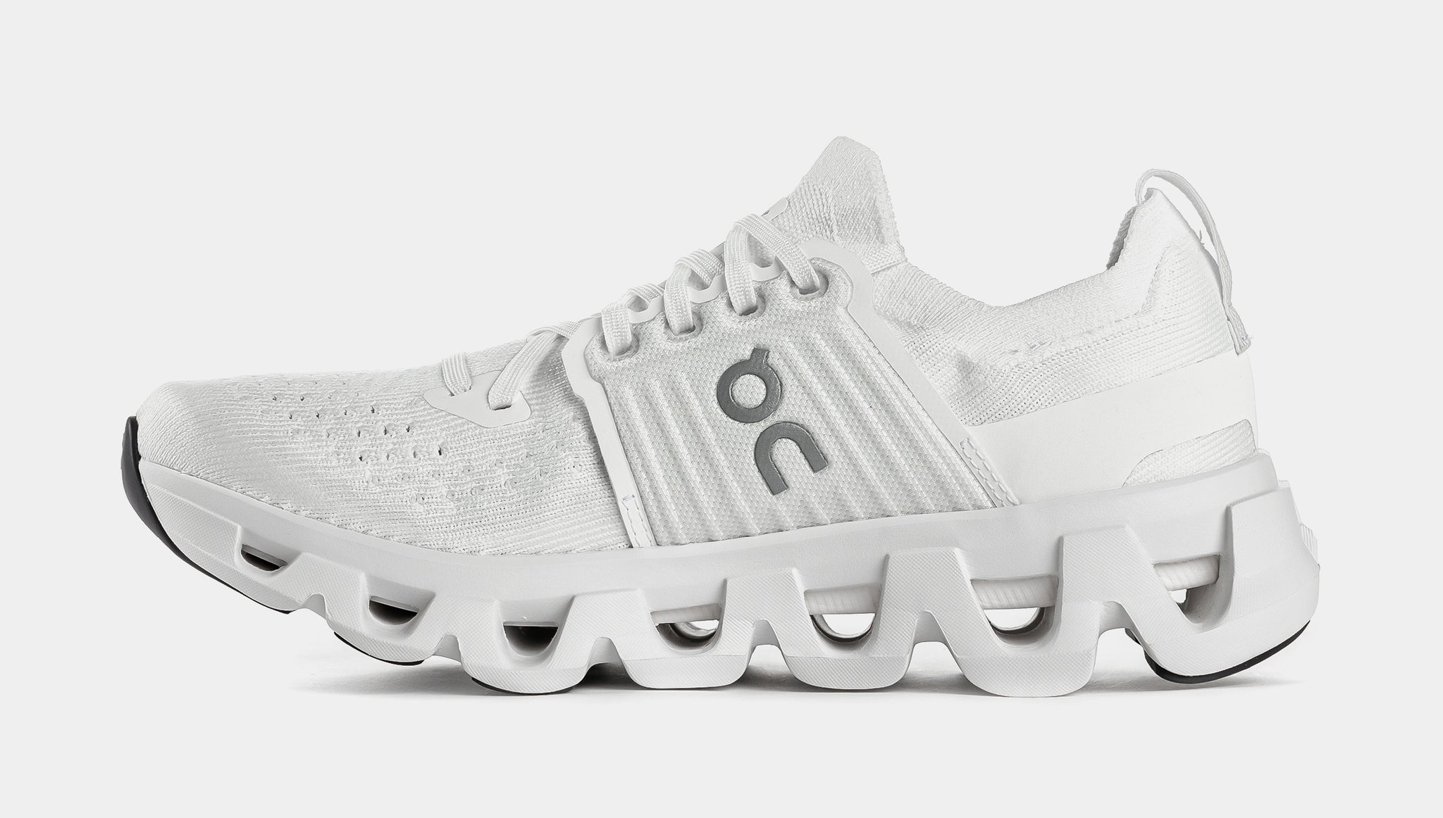 On Cloudswift 4 Womens Running Shoes White White 3WF10111200