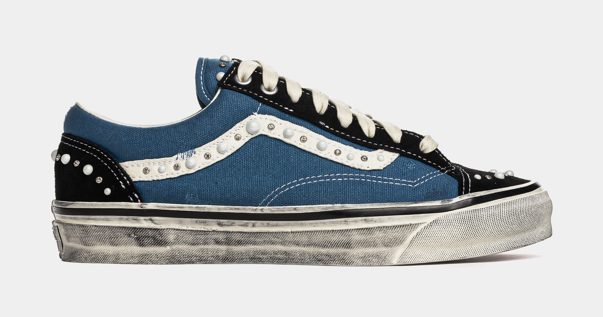 adidas gazelle silver green womens Vans Old Skool 36 Pearl Mens Lifestyle Shoes Blue Navy White Limit One Pe  E8VYA6 – Shoe Palace