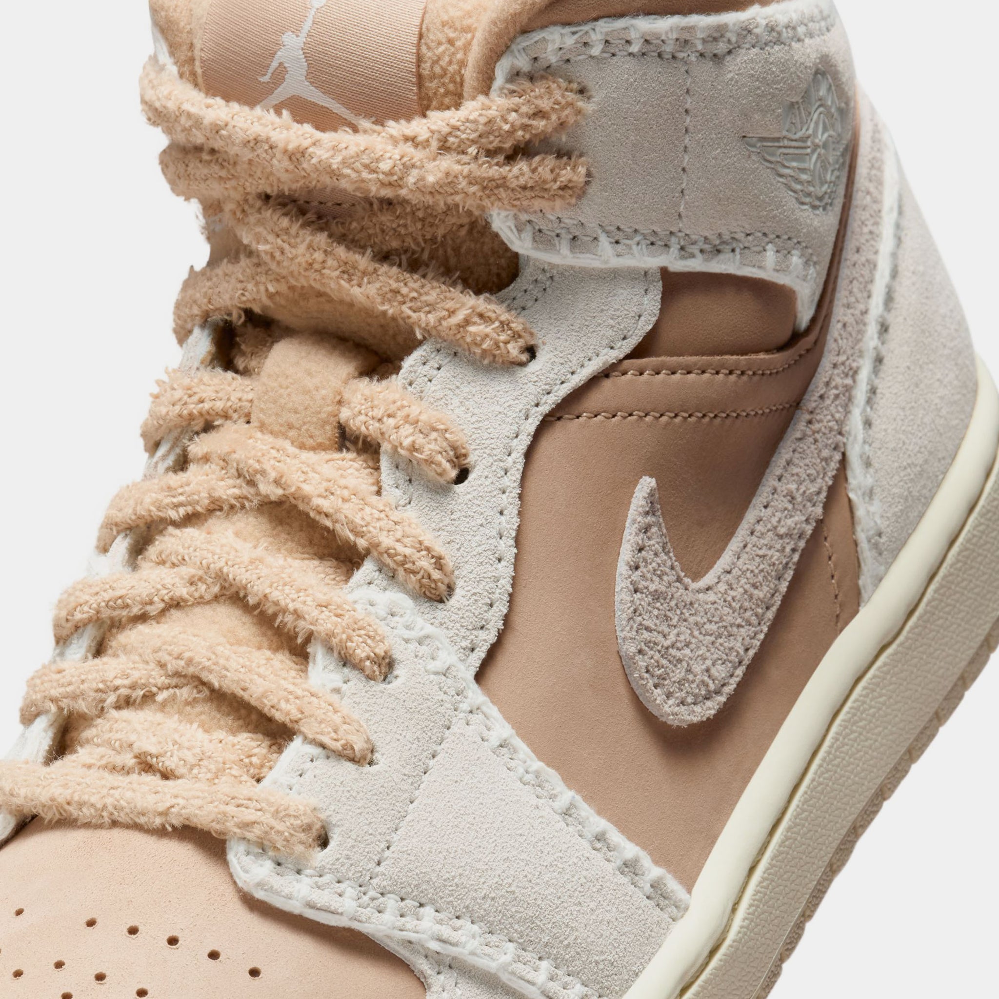 Air Jordan 1 Mid \'Milan\' Shoes High Top Men Size 7 or Women 8.5 Amazon.com | Air Jordan 1 Mid SE Men main image 3