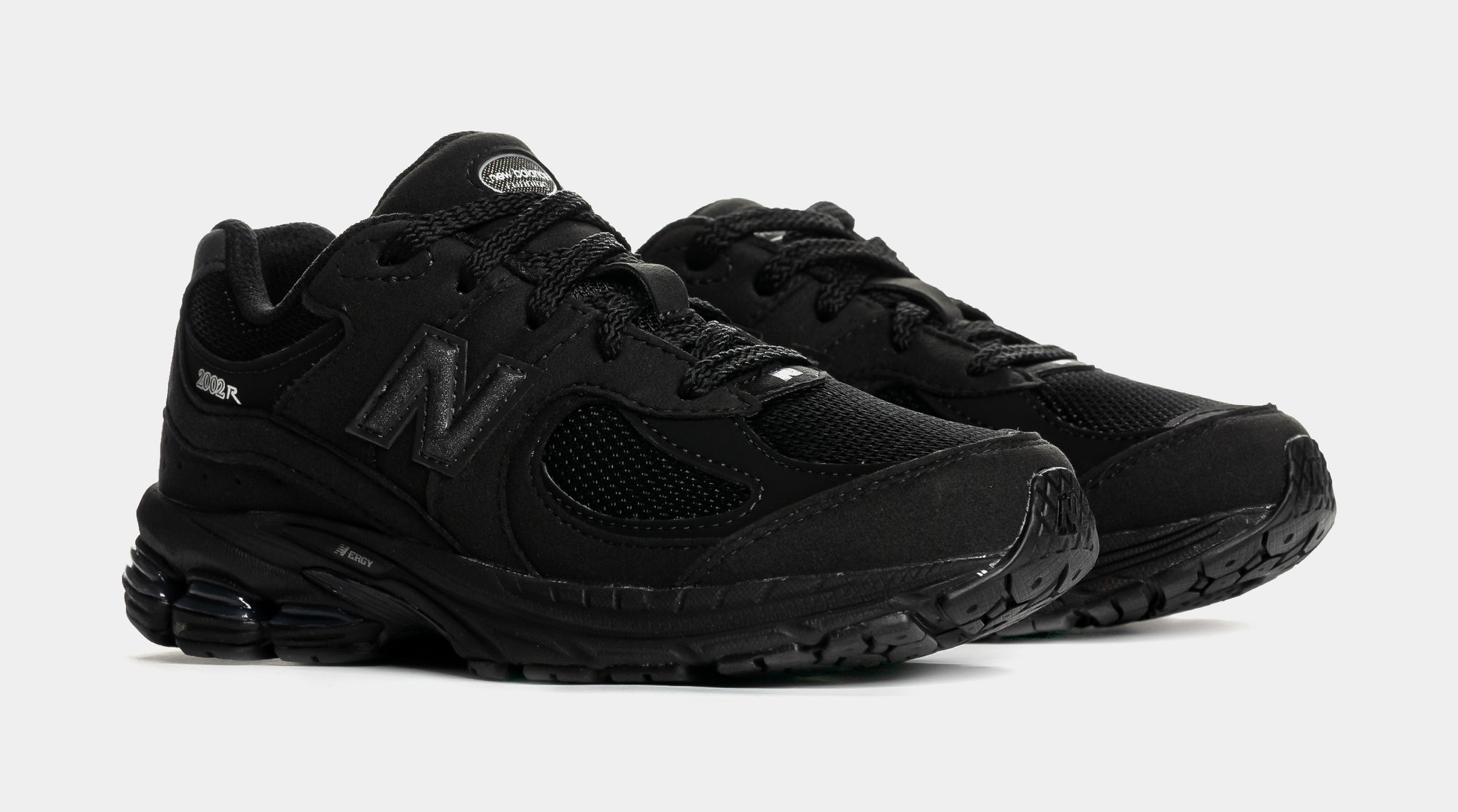 New Balance 2002R Preschool Running Shoes Black Black Metallic