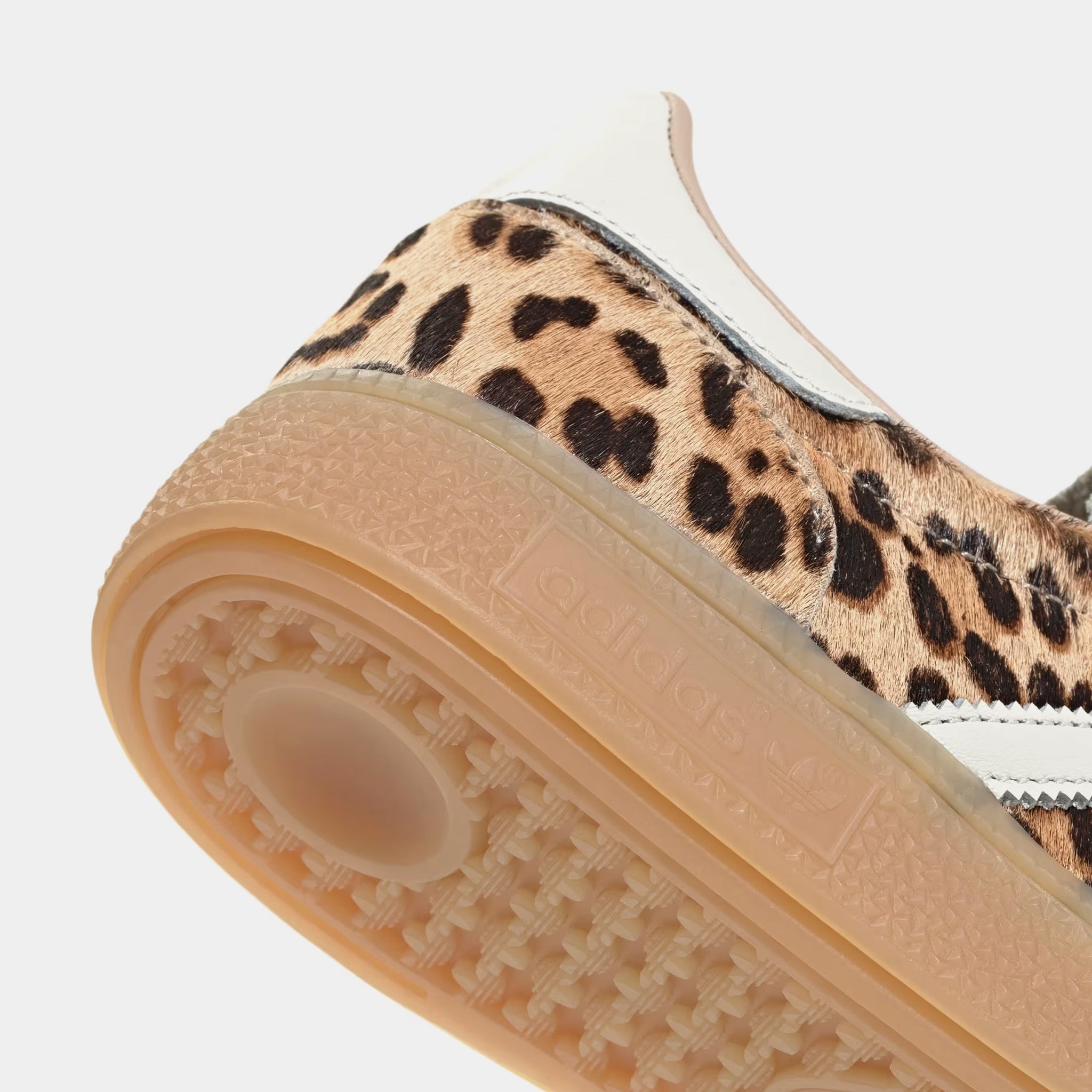 adidas gazelle silver green womens adidas Women Handball Spezial Magic Beige Ivory KI6678, 8.5
