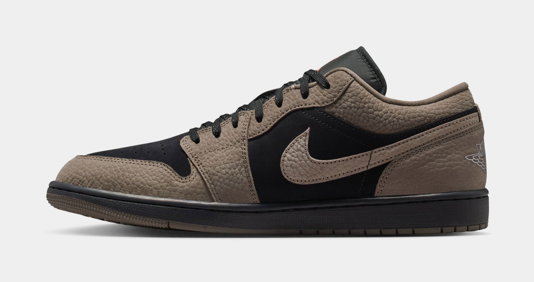 Jordan Air Jordan 1 Low SE Mens Lifestyle Shoes Black Light Wild