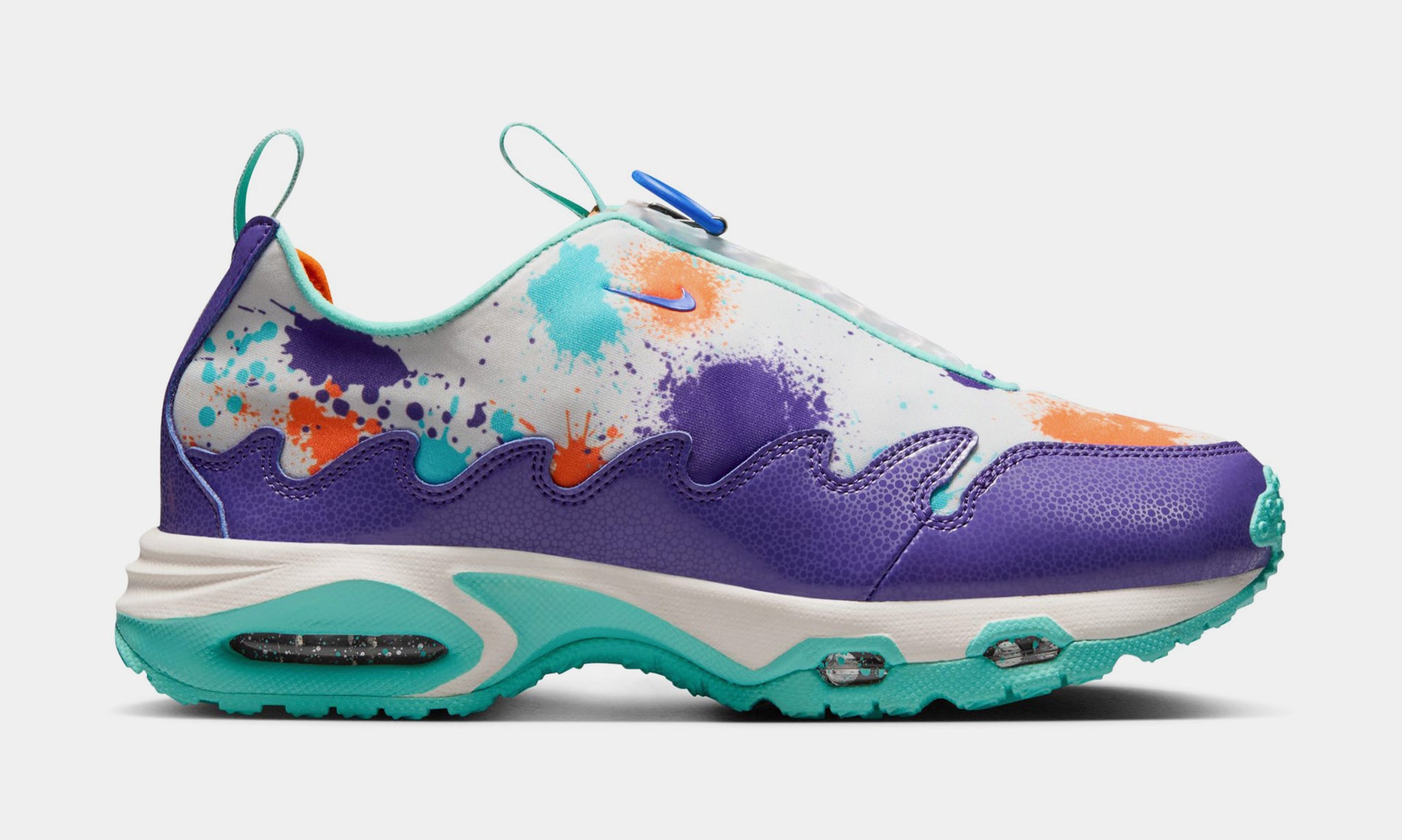 Air Max SNDR x Doernbecher Freestyle Quin Womens Running Shoes (Multi) Final Sale