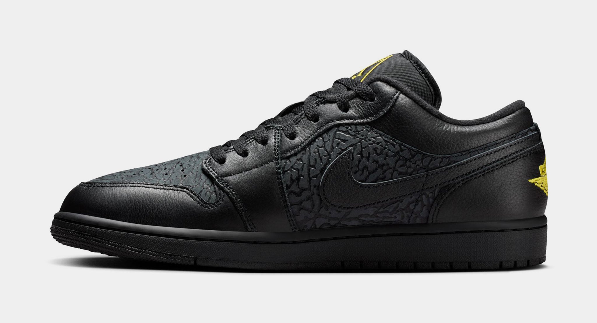 Jordan Air Jordan 1 Low SE Mens Lifestyle Shoes Black Tour Yellow 