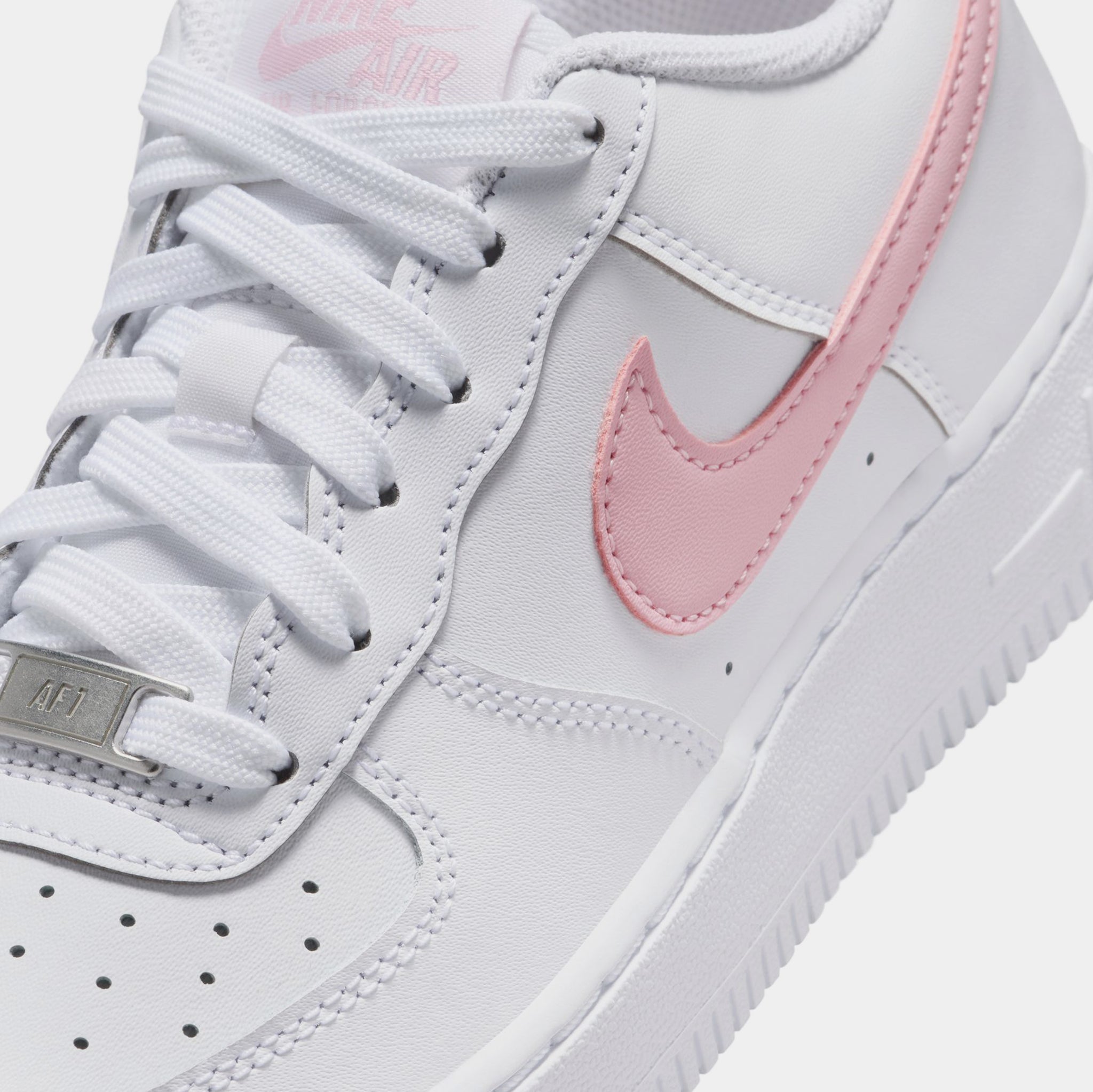 pale pink air force 1 lo trainers