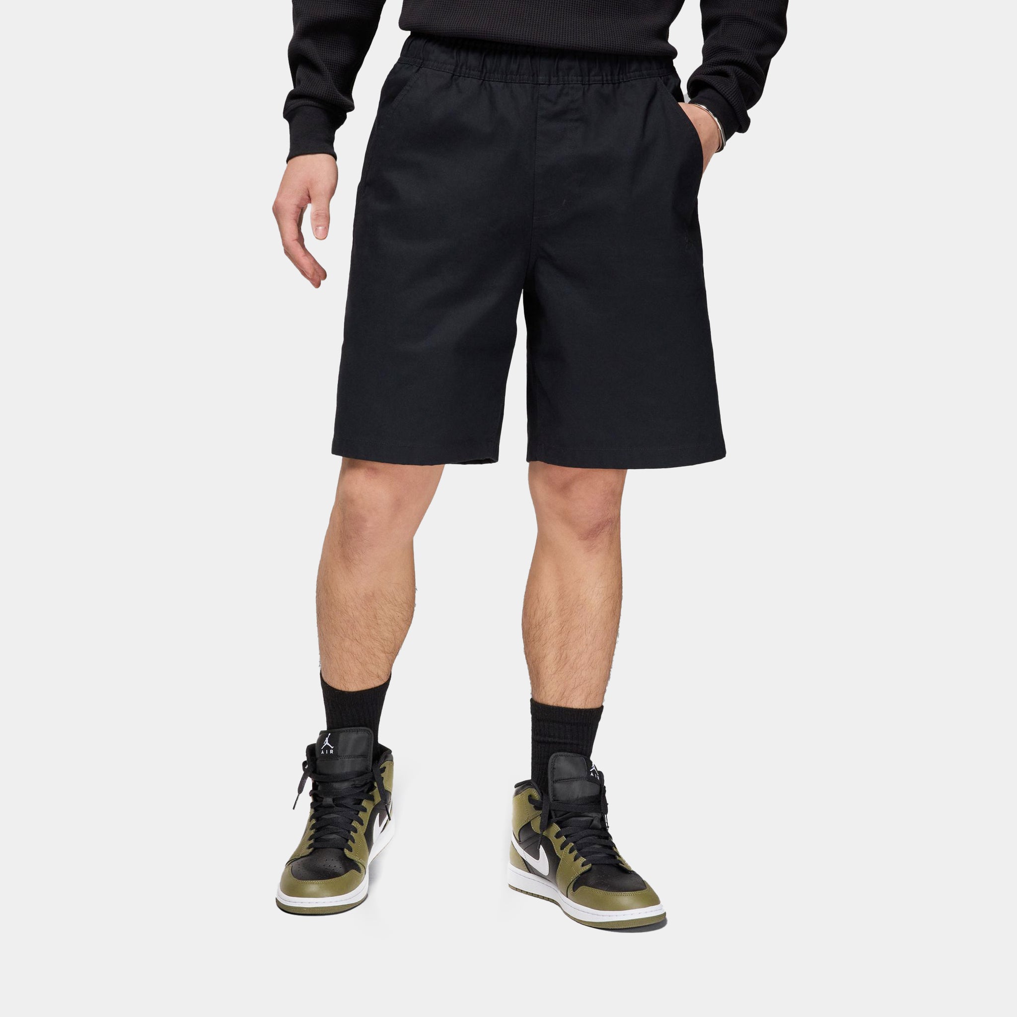 Jordan Essentials Woven Mens Shorts Black HF9335-010 – Shoe Palace