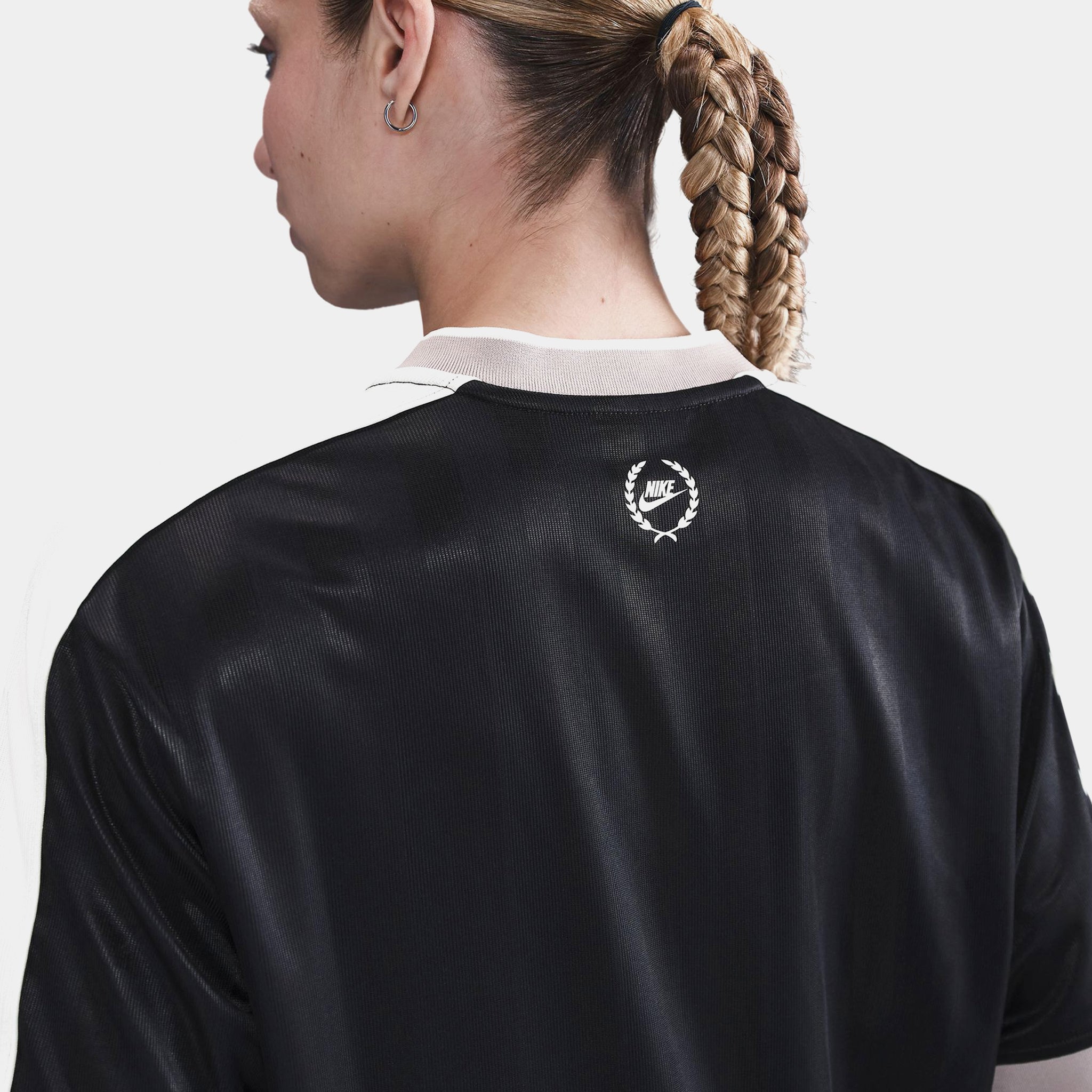 Nike NSW V Neck Since 1964 Womens Jersey Black White IH8504-010
