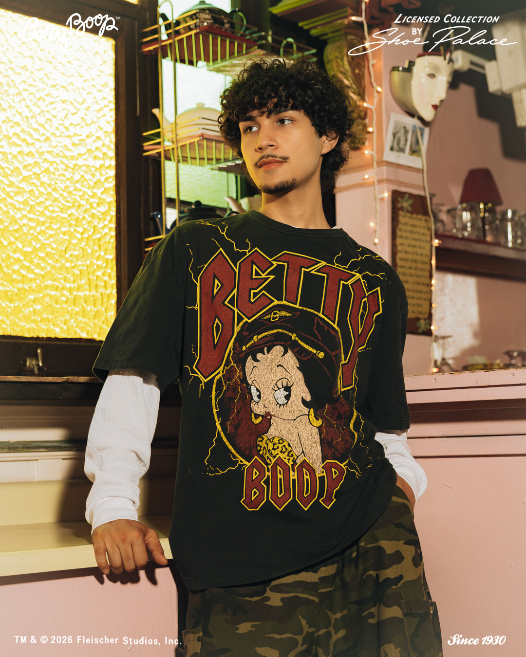 SP x Betty Boop Lightning Washed Mens Short Sleeve Shirt Black Red