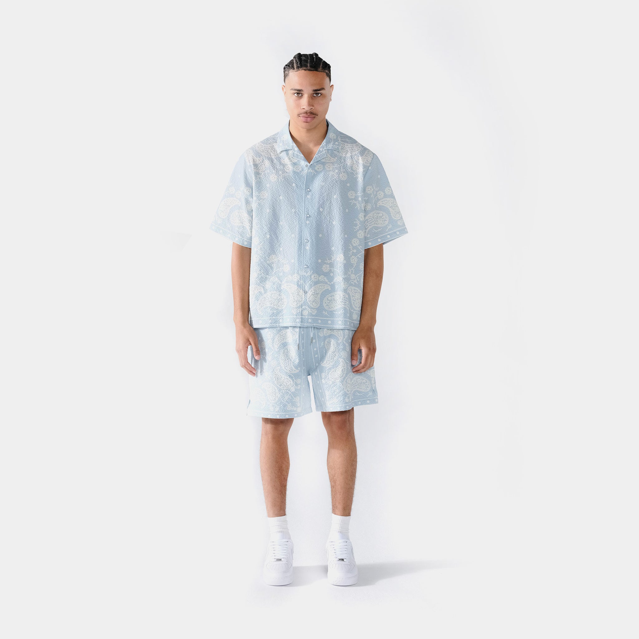 Maison Article Sky Blue Paisley Hybrid Mens Shorts Blue White