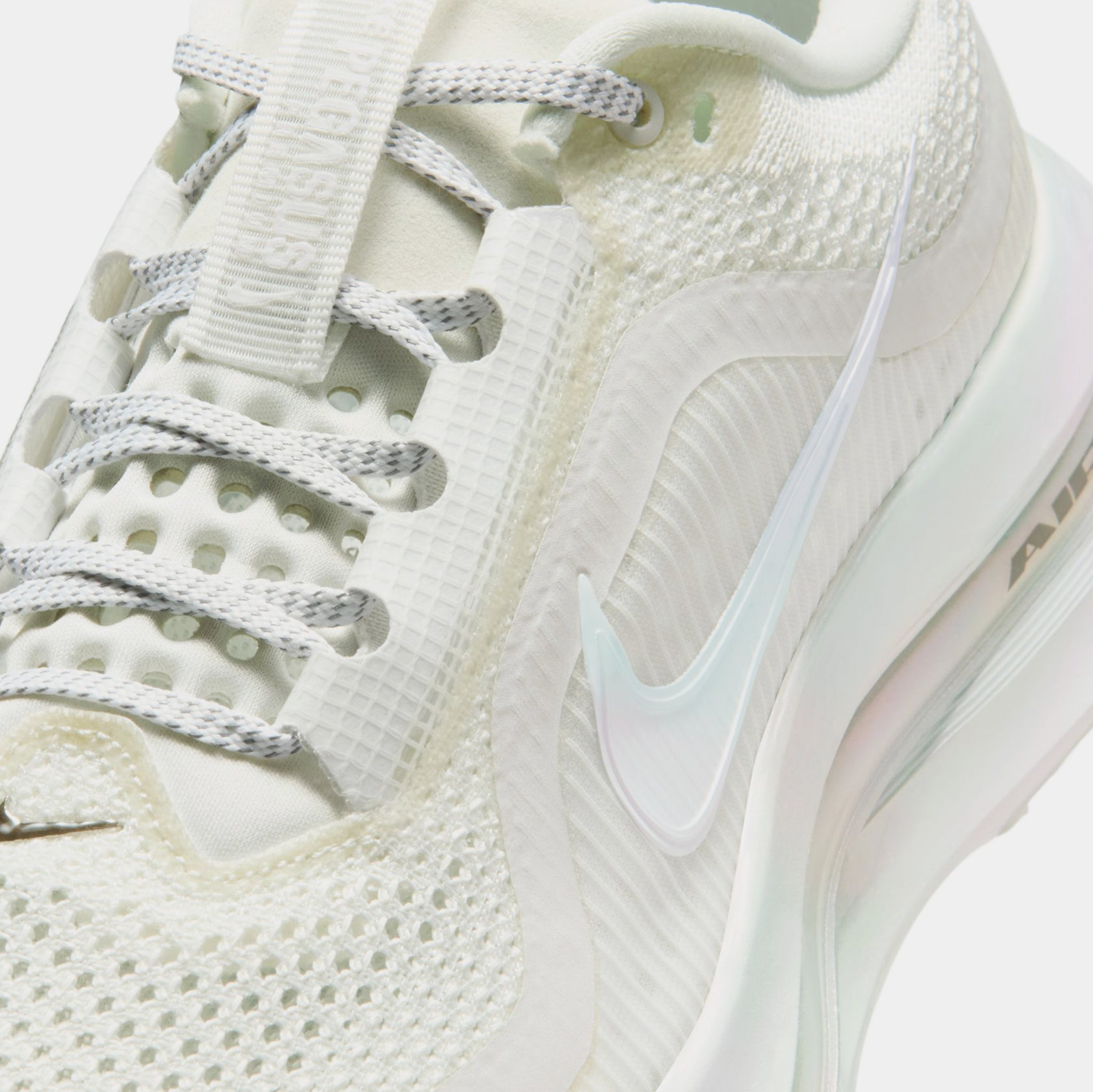 Nike Pegasus Premium Womens Running Shoes Summit White White Pure 