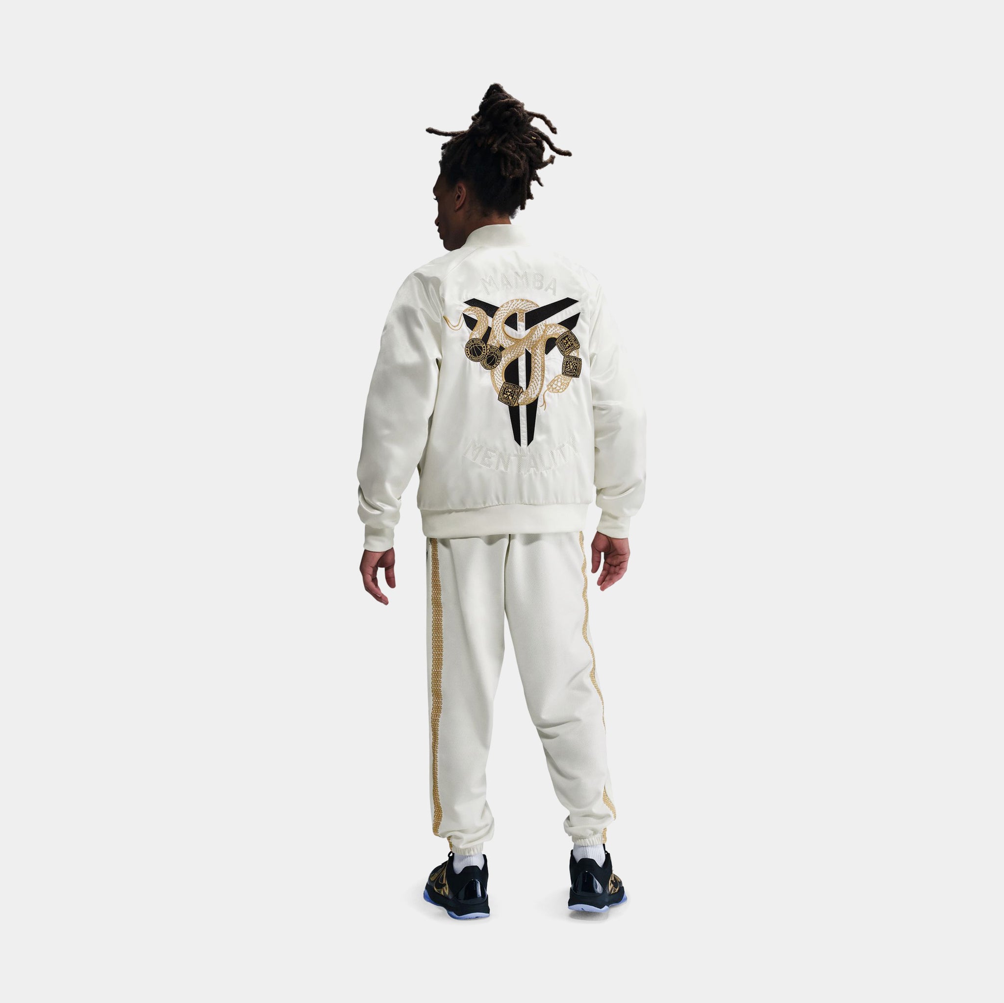 Nike Kobe Year Of Mamba Therma Fit Insulated Mens Jacket Sail 