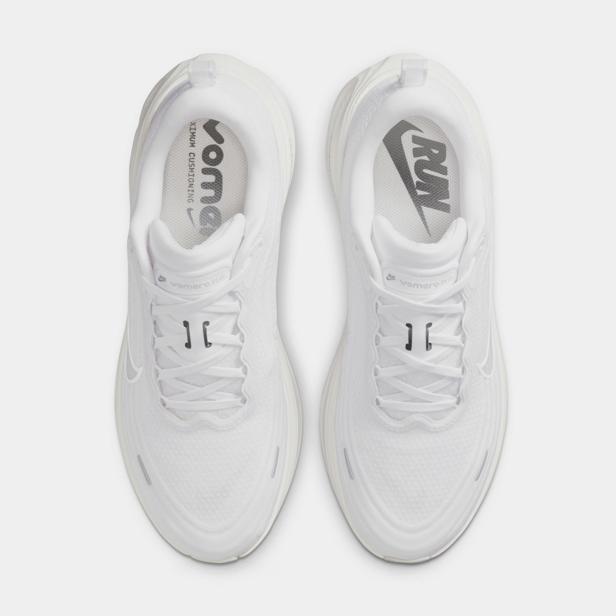 Nike Vomero Plus Mens Running Shoes White Photon Dust 