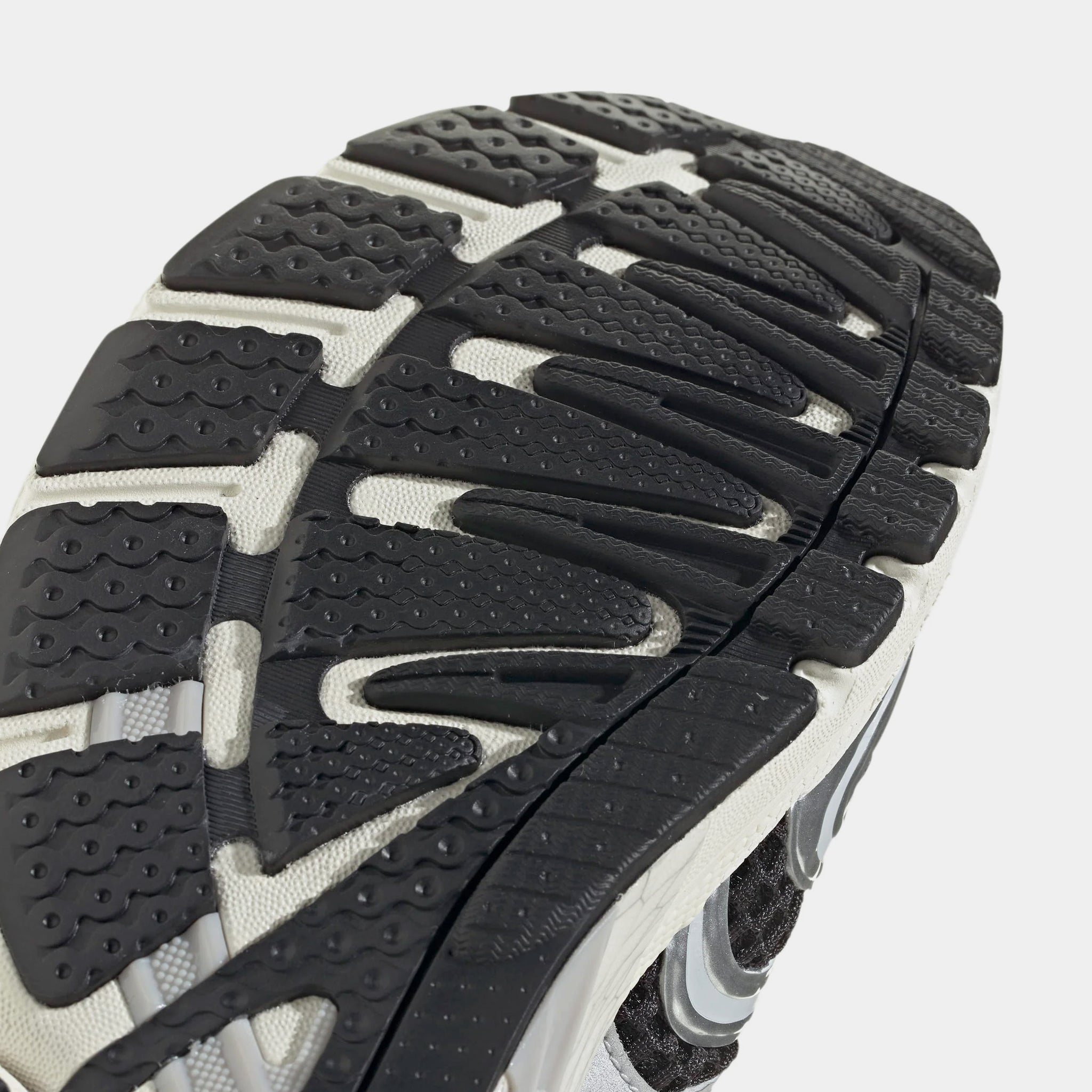 adidas Men's Adistar Control 5 Shoes