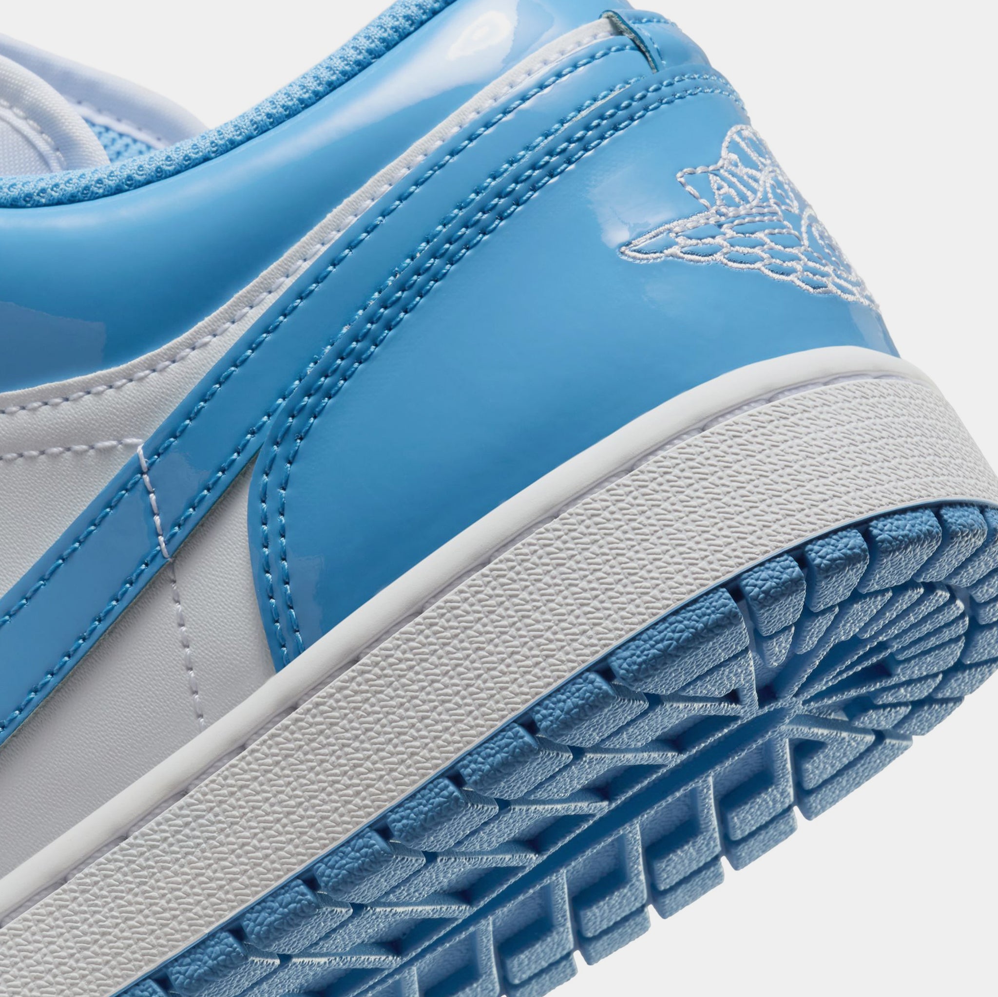 Jordan Air Jordan 1 Low SE White Legend Blue Mens Lifestyle Shoes