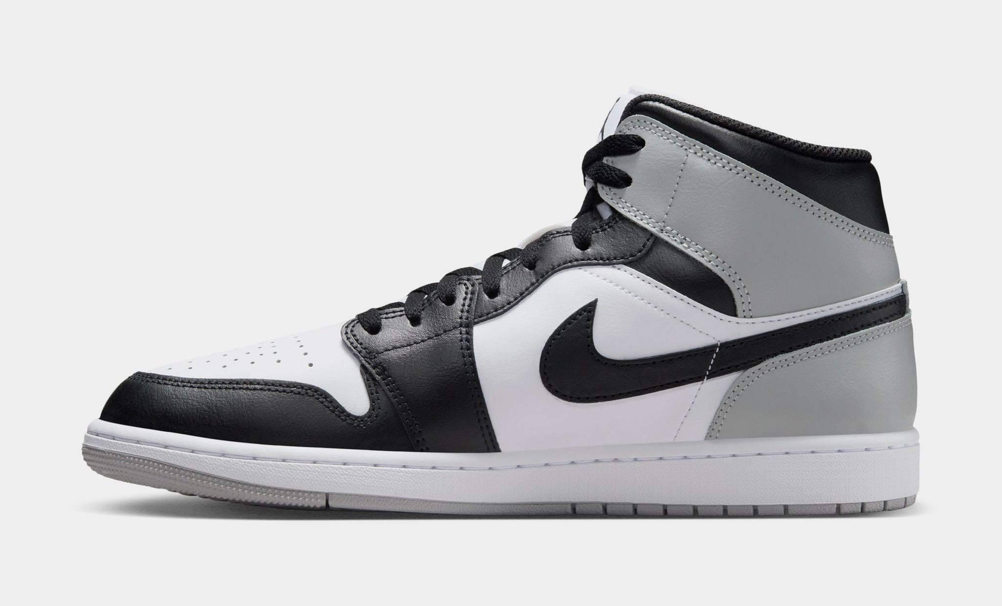 Jordan Air Jordan 1 Mid Mens Lifestyle Shoes White Light Smoke 