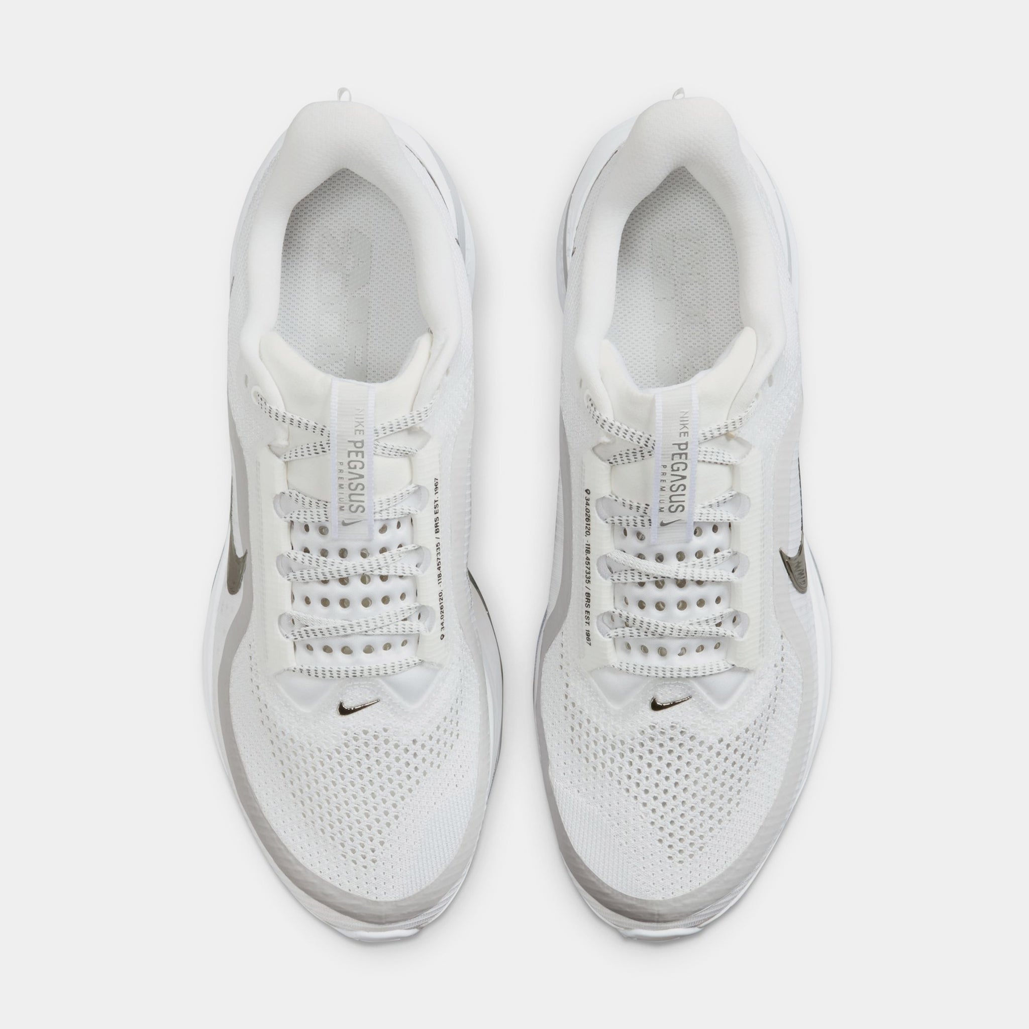 Nike Pegasus Premium, White/Metallic Silver Nike HQ2592-102 Pegasus Premium Mens Lifestyle Shoe - White  main image 4
