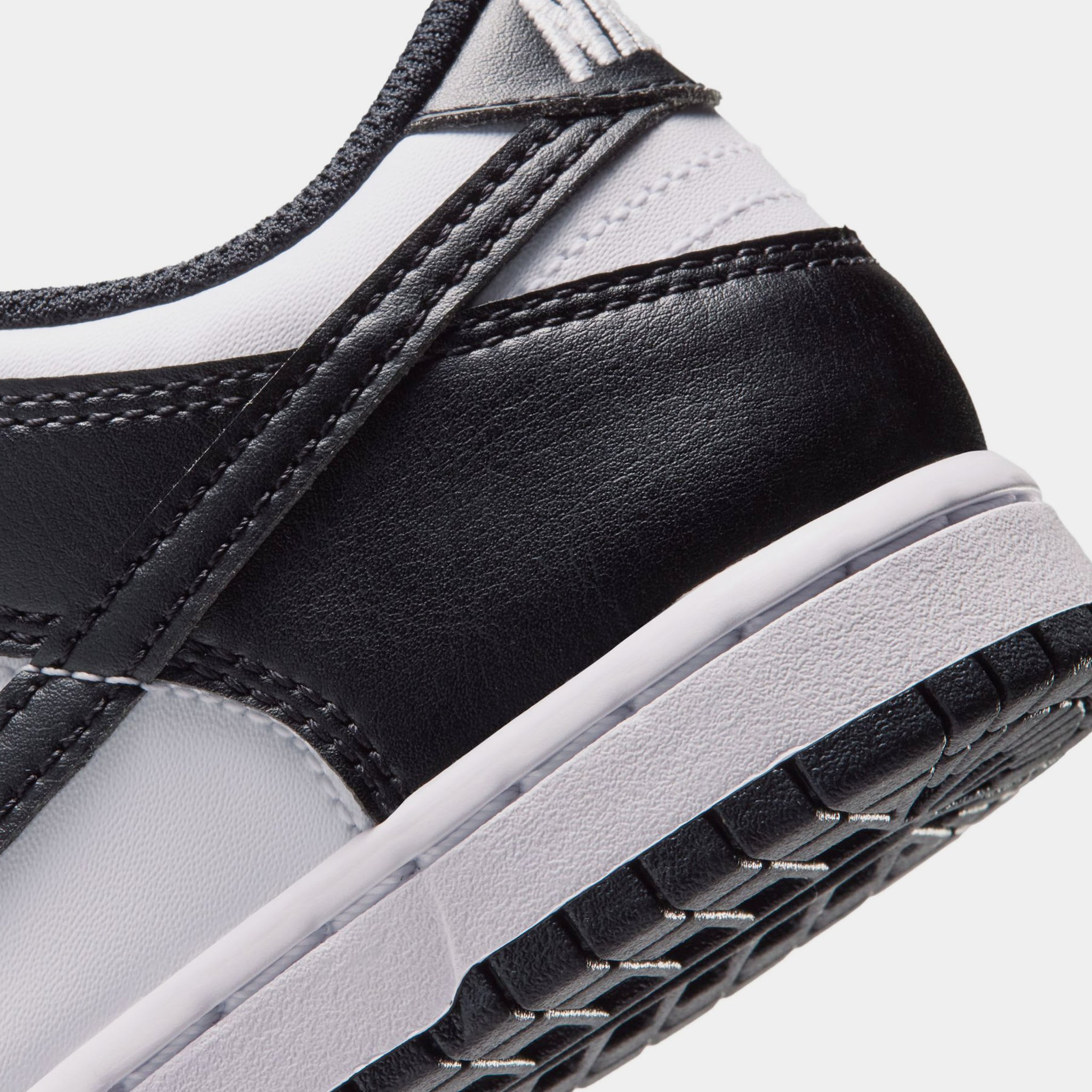 Nike Dunk Low Preschool Lifestyle Shoes White Black White IU7765 