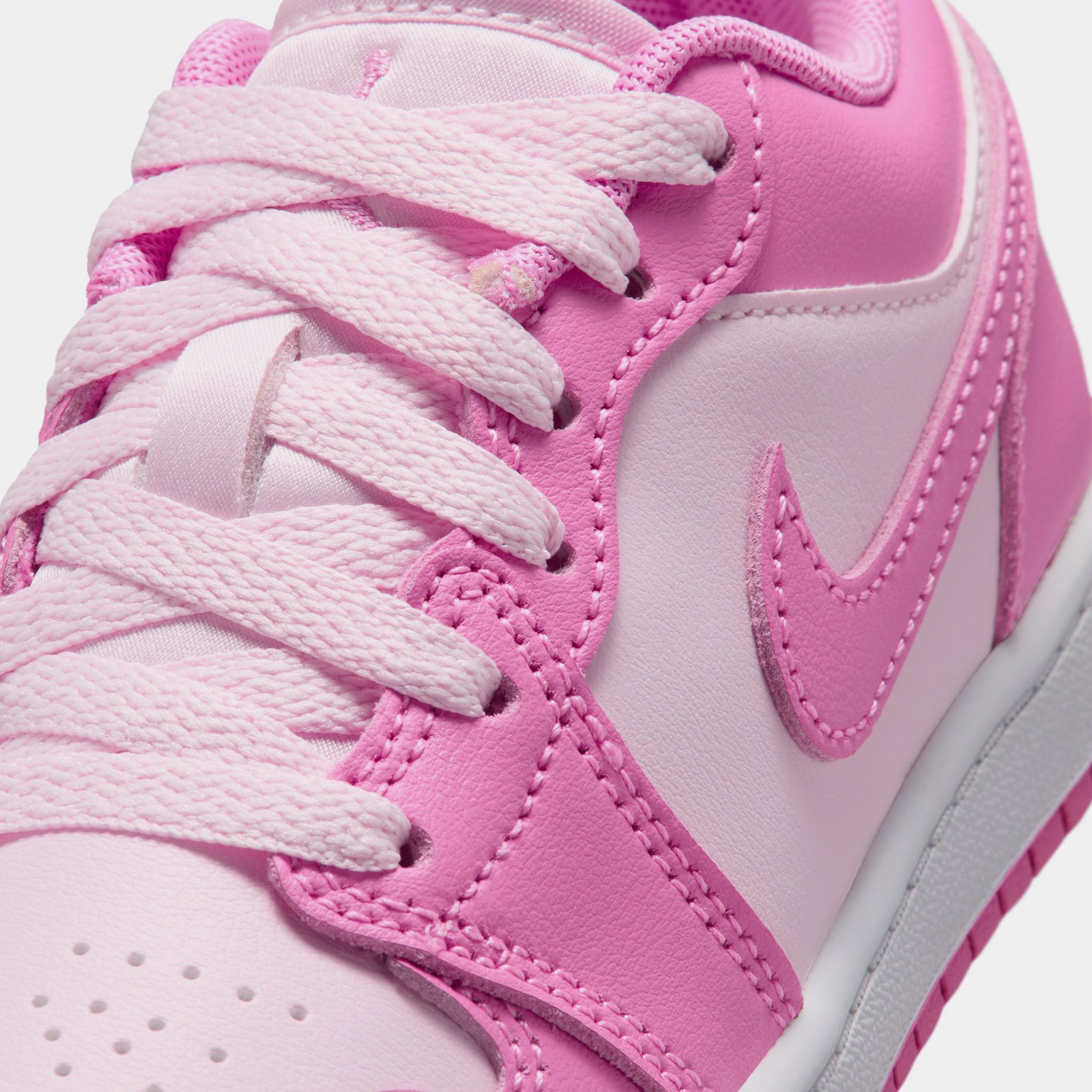 靴 rose pink Jordan Jordan 1 Low Preschool Lifestyle Shoes China Rose Pink Foam