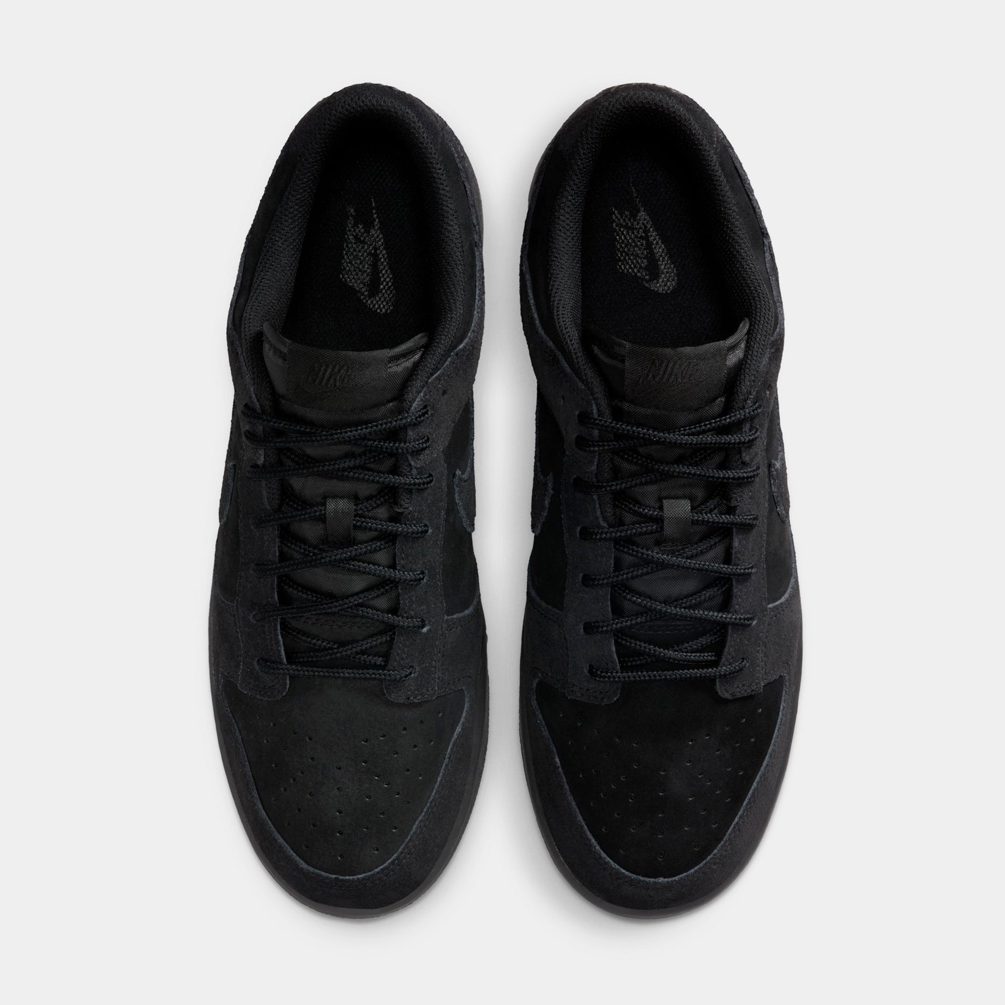 black dunks mens