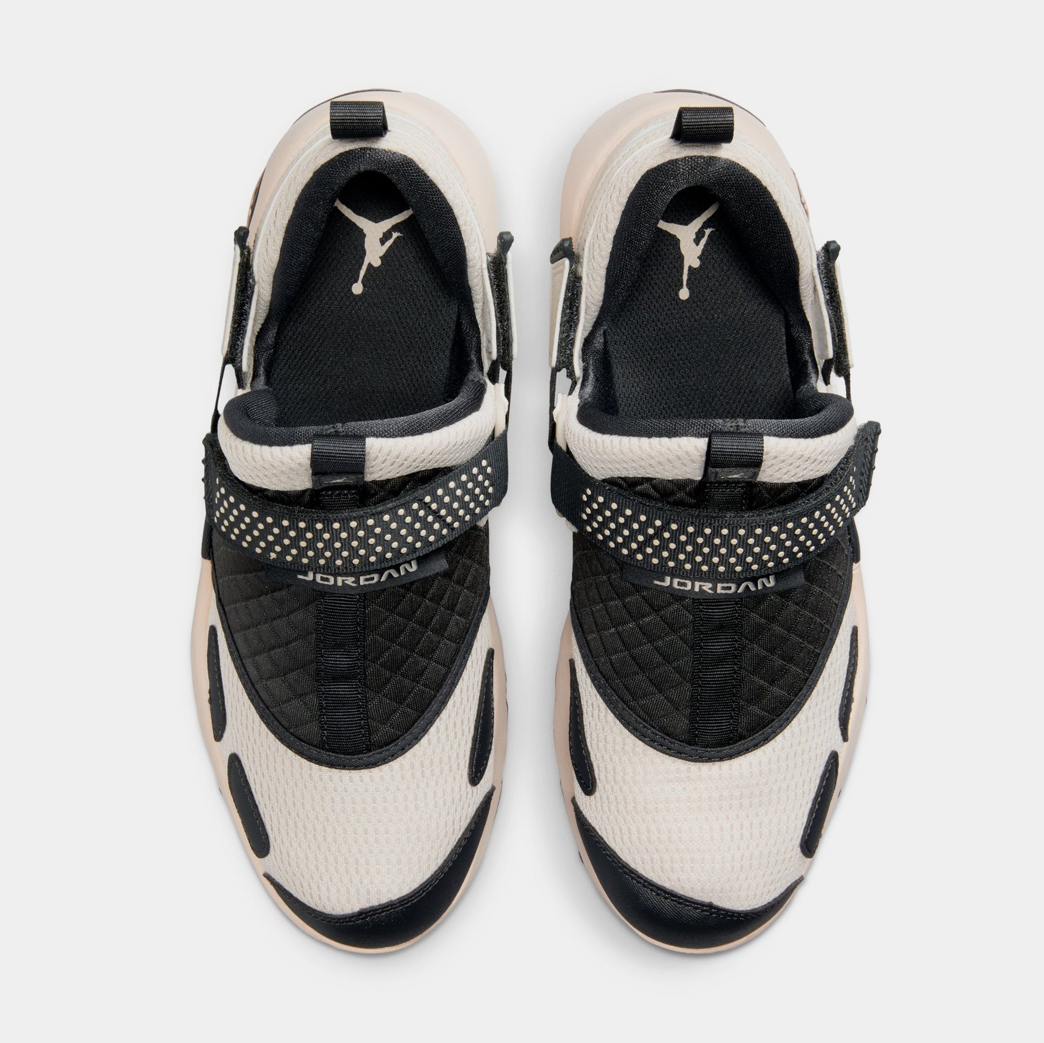 Jordan Trunner LX Womens Running Shoes Light Orewood Brown