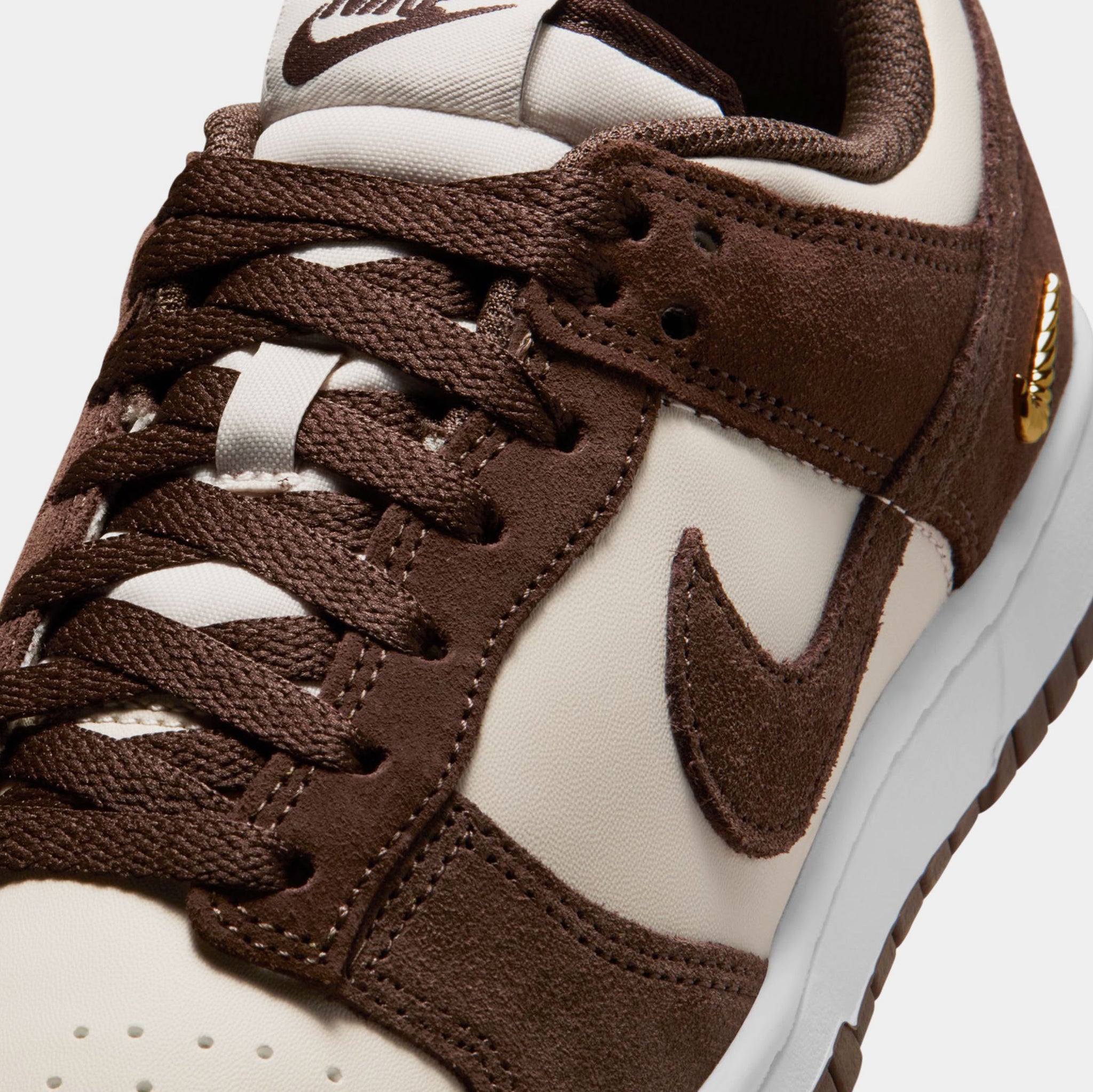 Nike Dunk Low Suede Womens Lifestyle Shoes Light Orewood Brown 