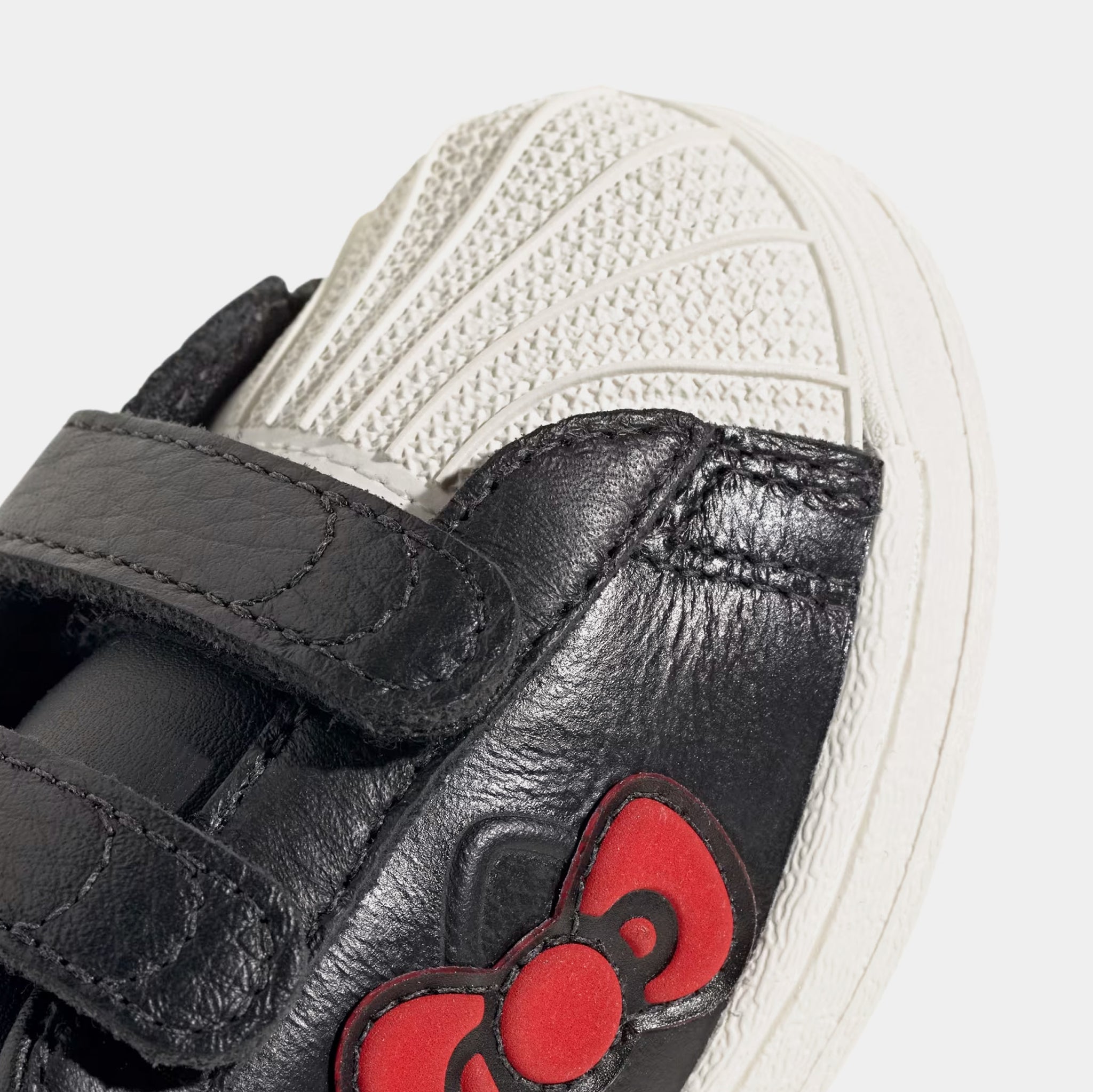 adidas Originals Girls Superstar x Hello Kitty