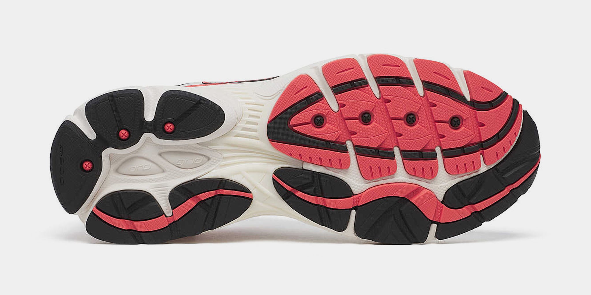 Saucony men’s Running Sneakers - Coral/White (NWOT) Saucony Progrid Omni 9 TMY – Oneness Boutique main image 3