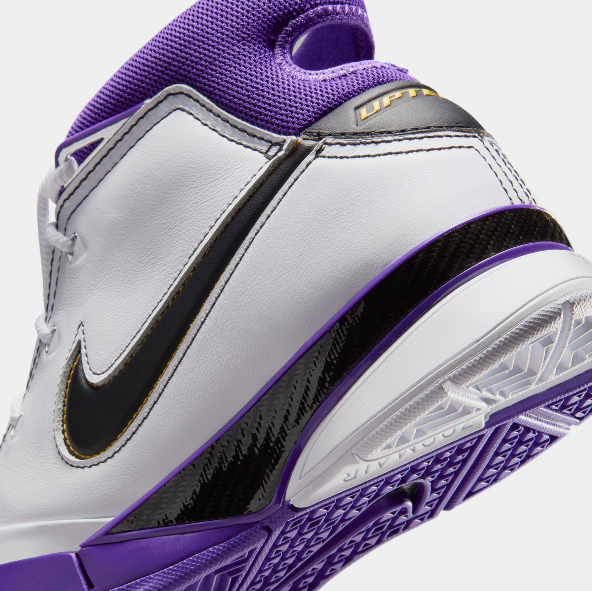 Nike Kobe 1 Protro 81 Points Mens Basketball Shoes White 