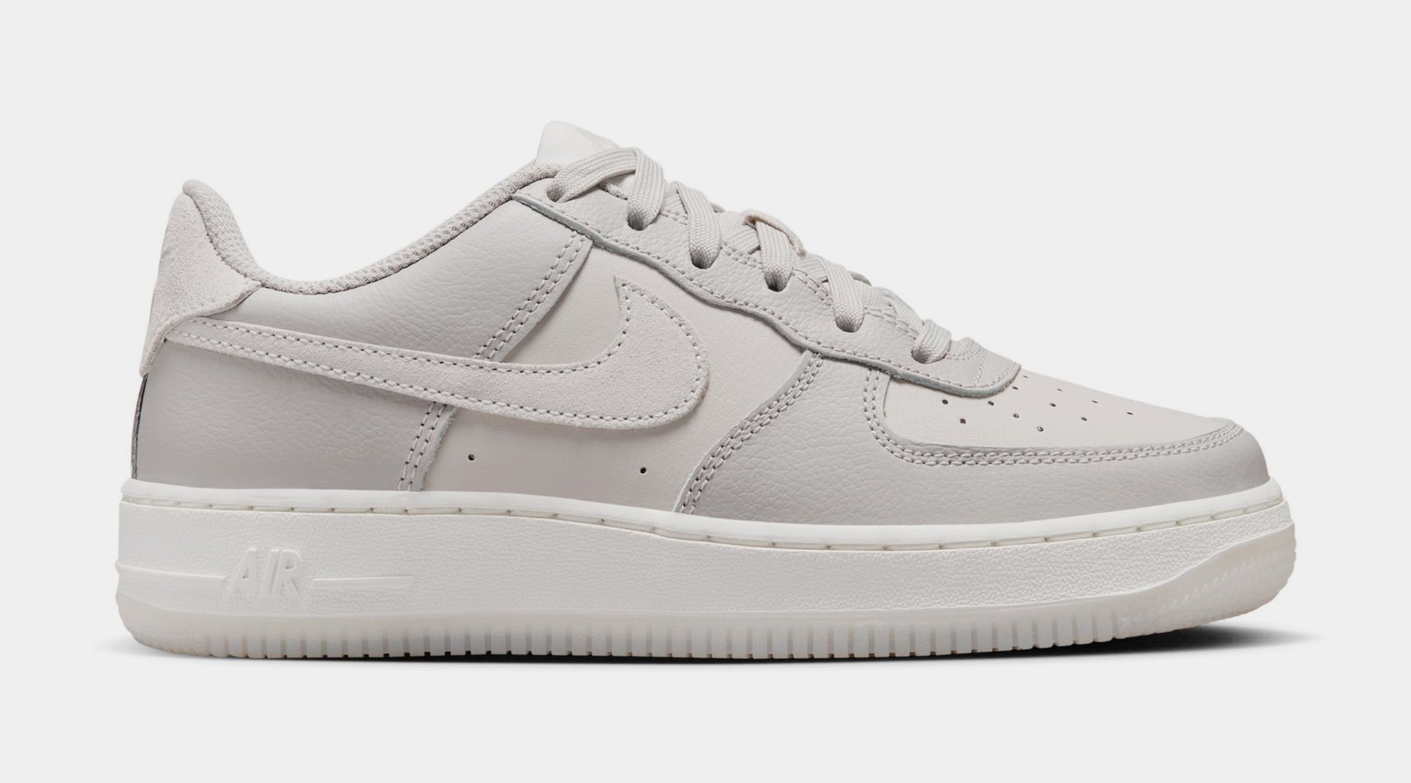shoe palace nike air force 1