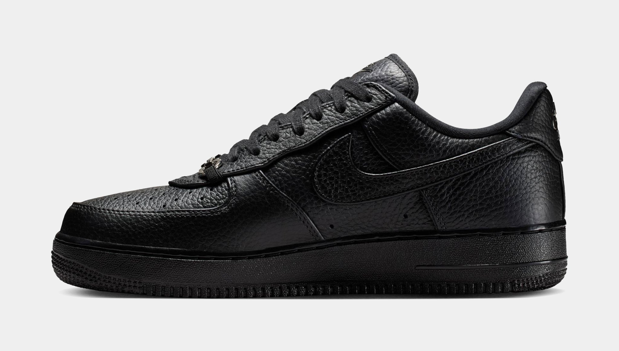 Nike Air Force 1 Low Retro Black Leather Mens Lifestyle Shoes