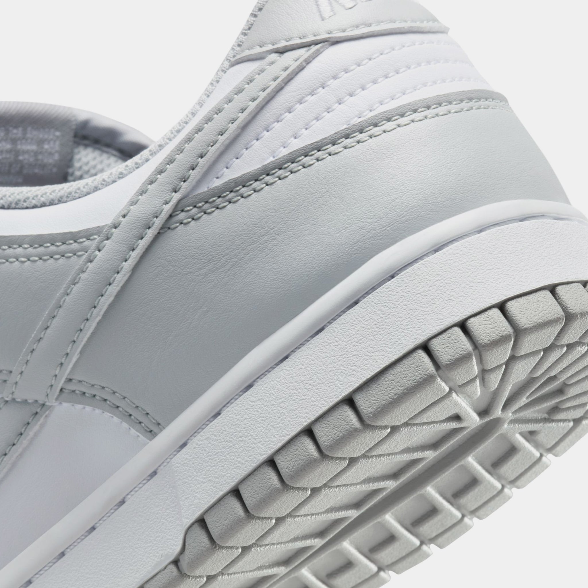 Nike Dunk Low Mens Lifestyle Shoes White Light Smoke Grey HF5441