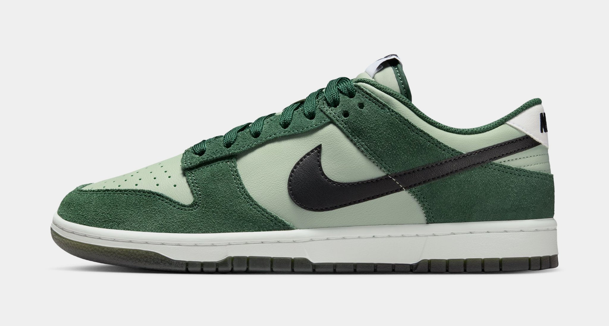 Nike Dunk Low Mens Lifestyle Shoes Jade Horizon Black Fire Summit
