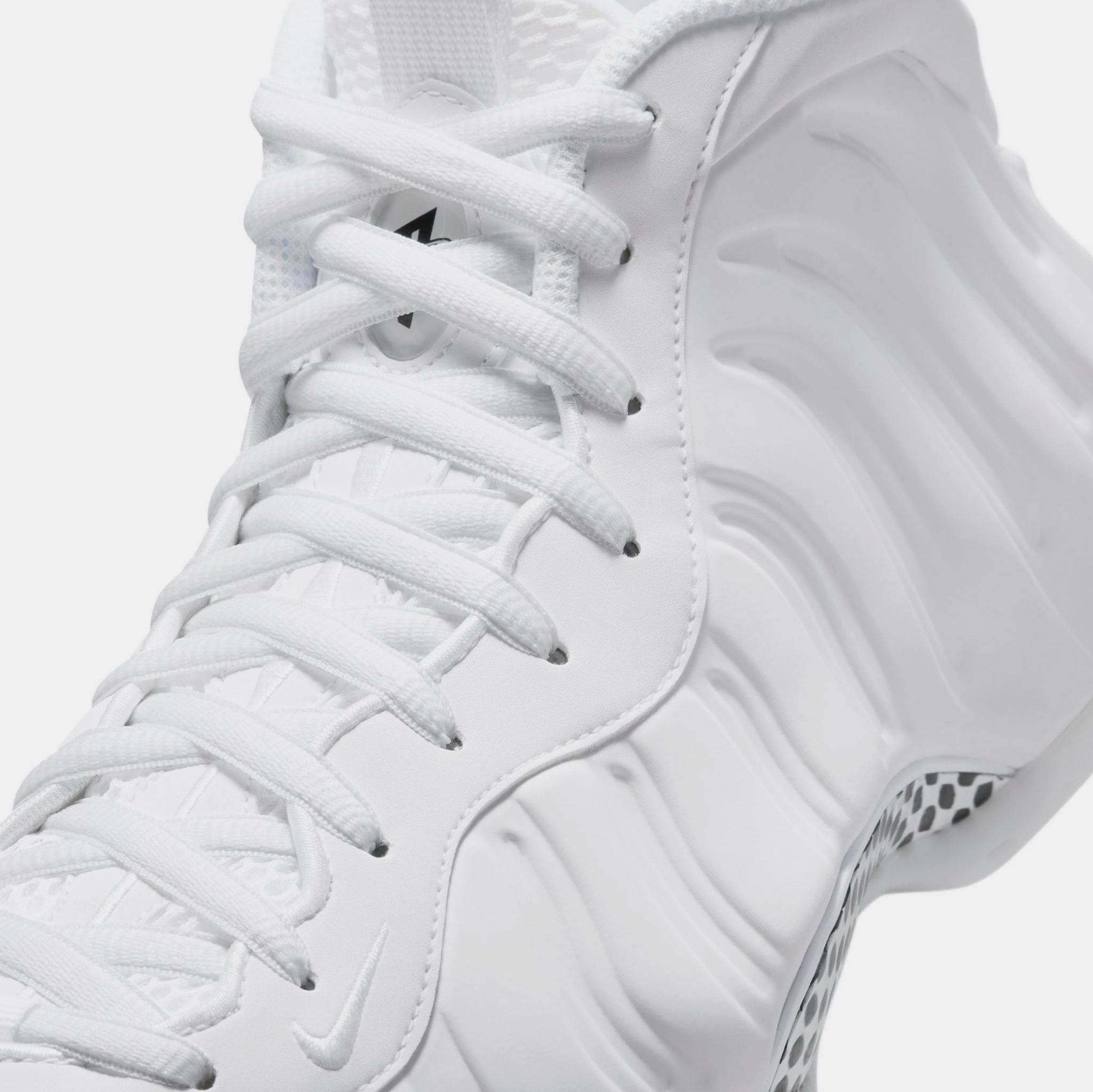 Nike Air Foamposite One Mens Lifestyle Shoes White White