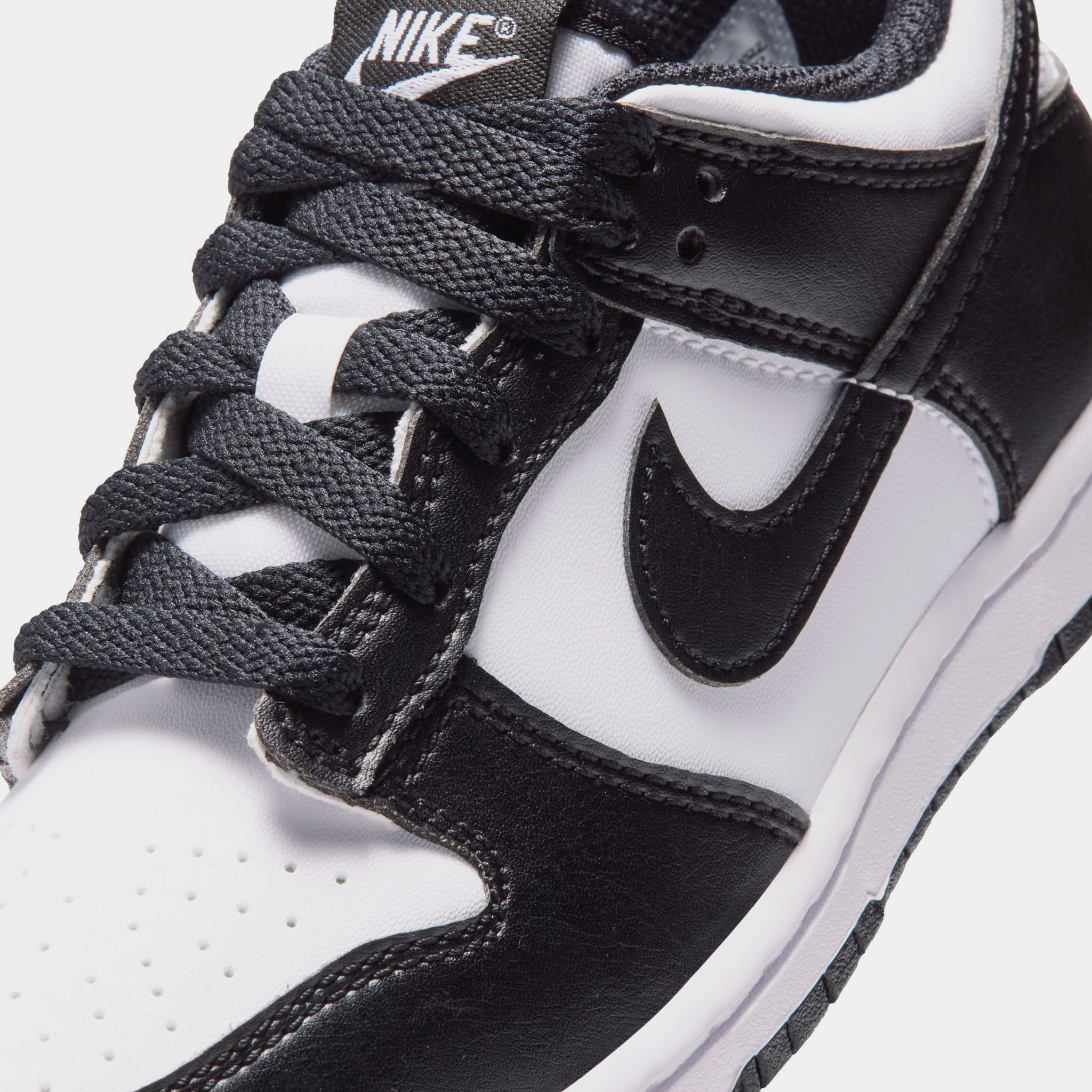 Nike Dunk Low Preschool Lifestyle Shoes White Black White IU7765