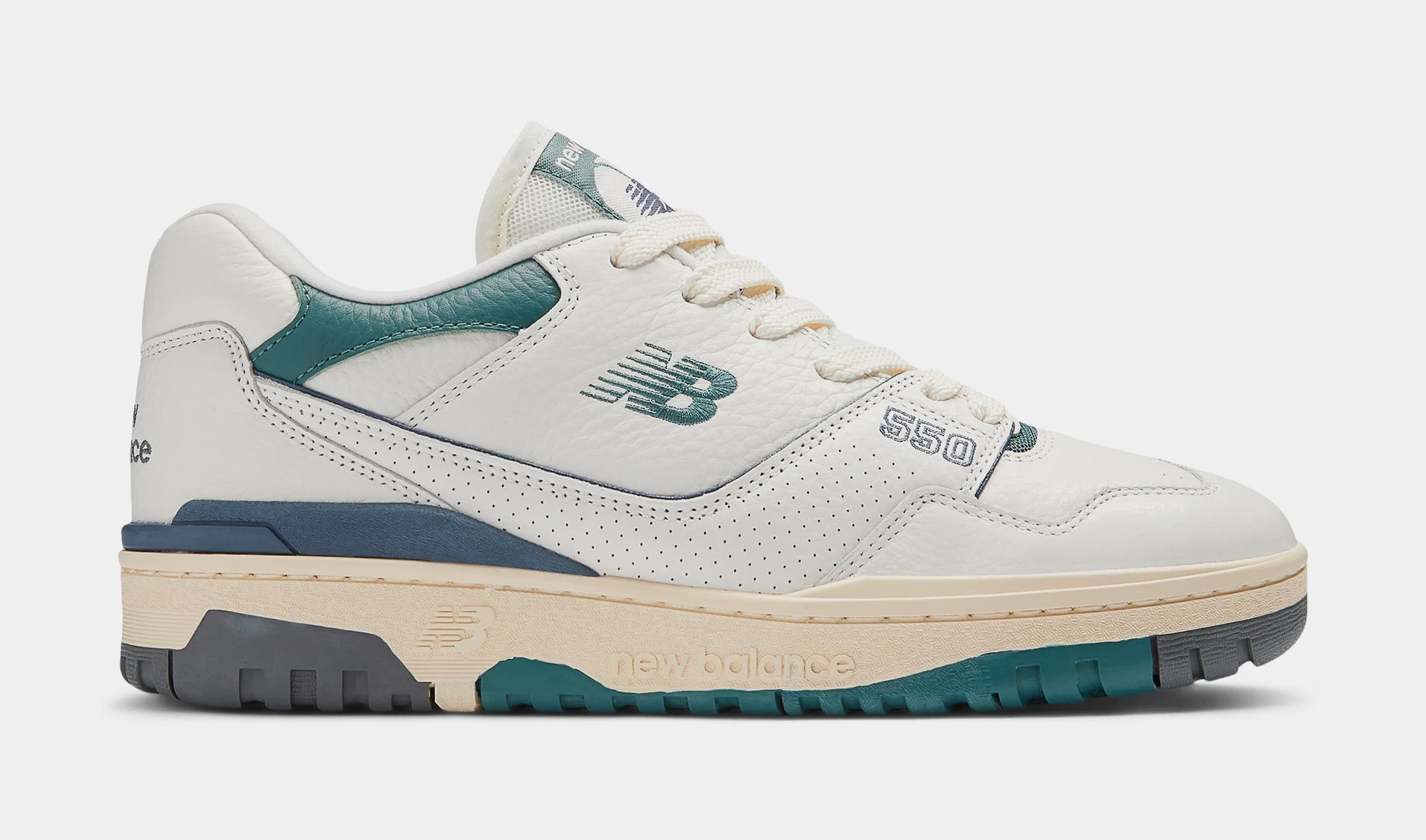New Balance 550 Mens Lifestyle Shoes Sea Salt New Spruce Calcium