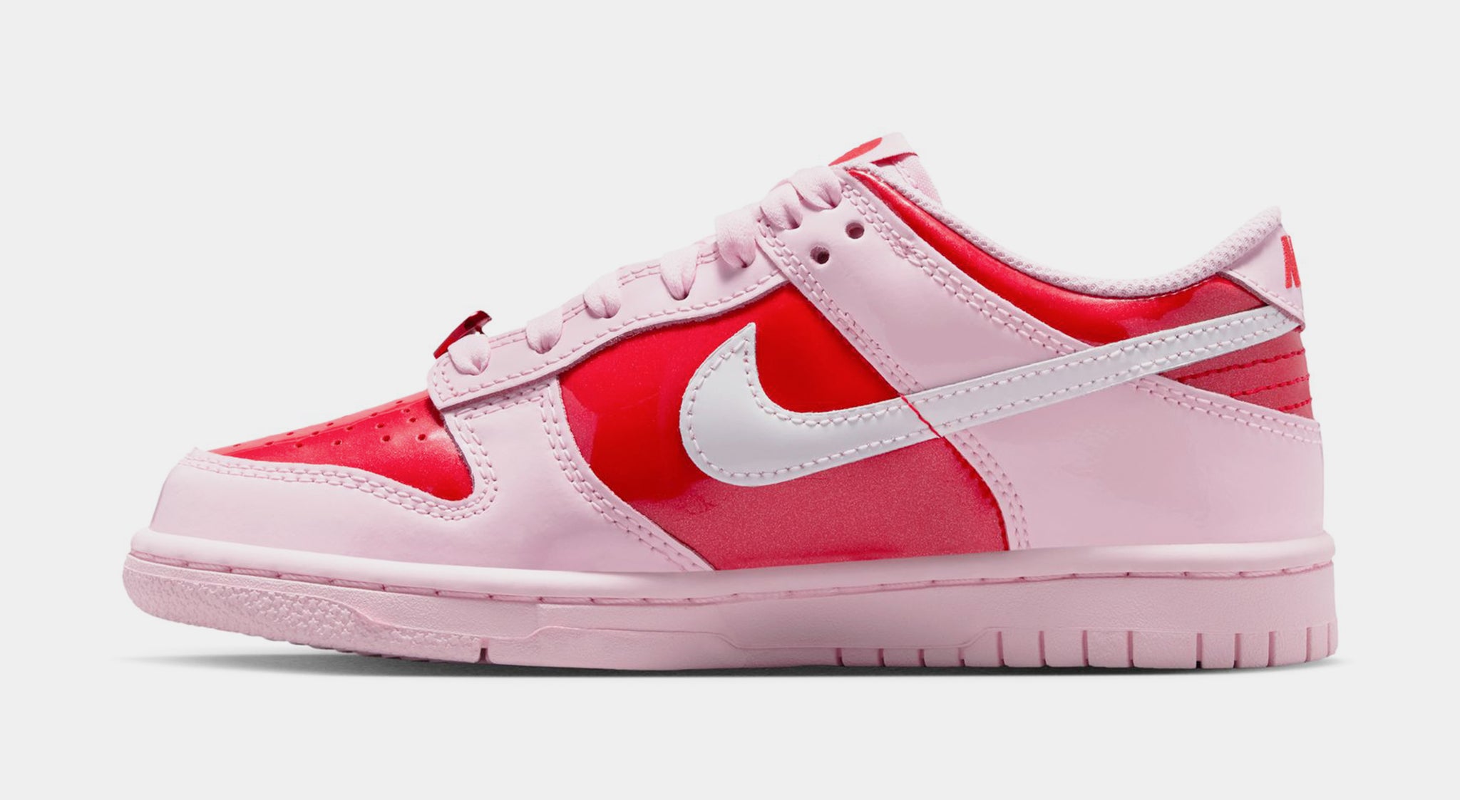 white bright crimson dunks