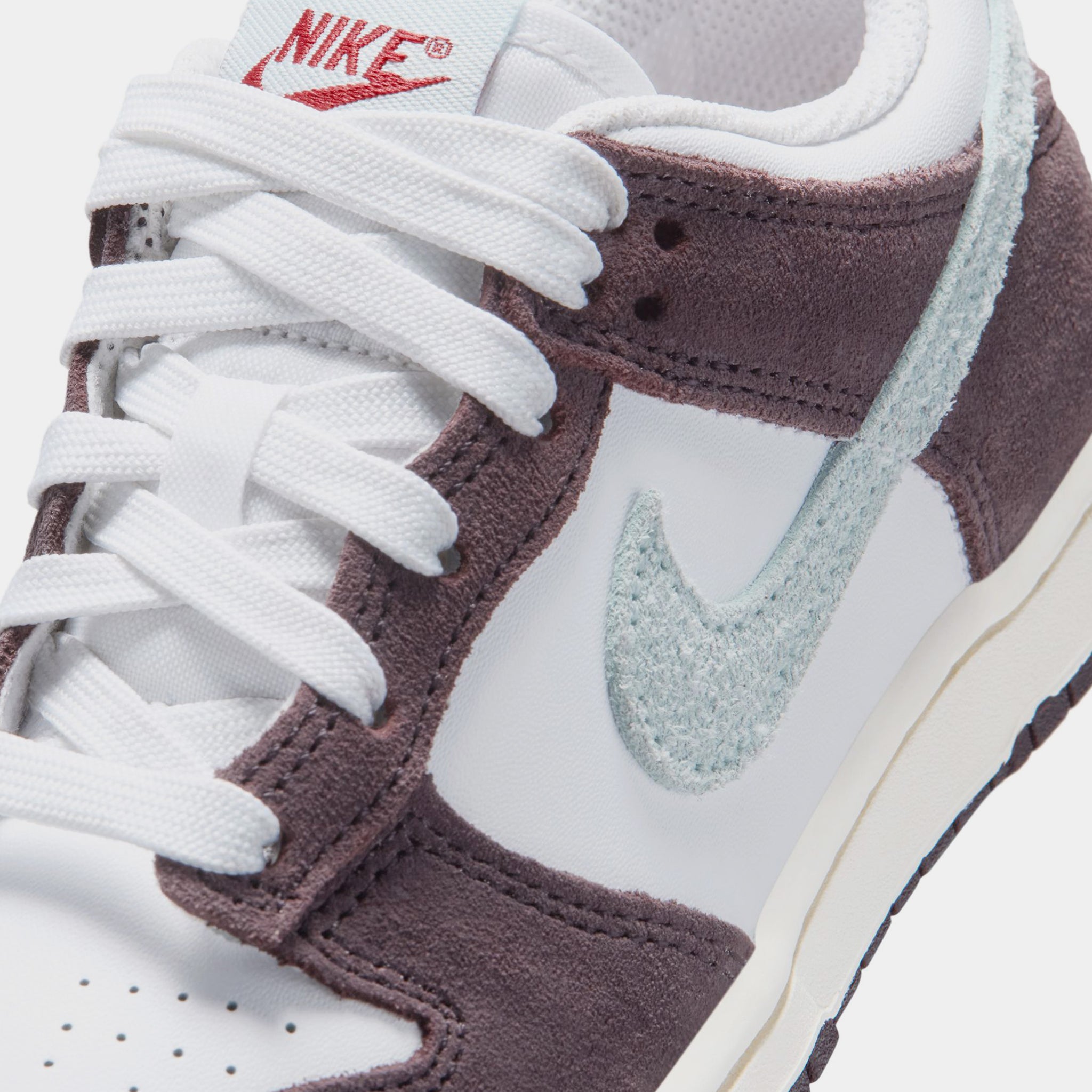 Nike Dunk Low SE Preschool Lifestyle Shoes White Glacier Blue