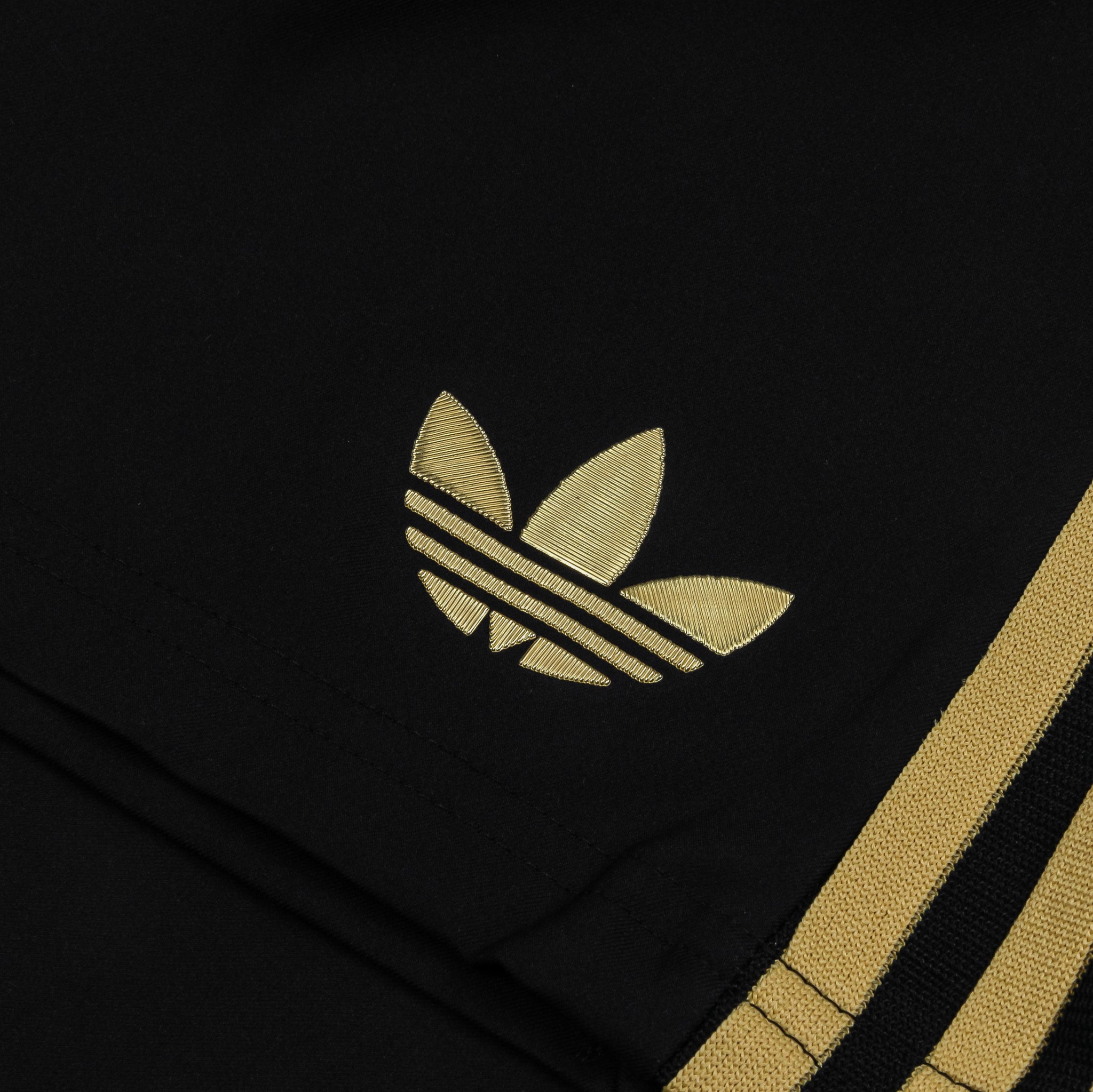adidas gazelle silver green womens adidas Originals x CLOT Heritage Print Unisex Shorts main image 1