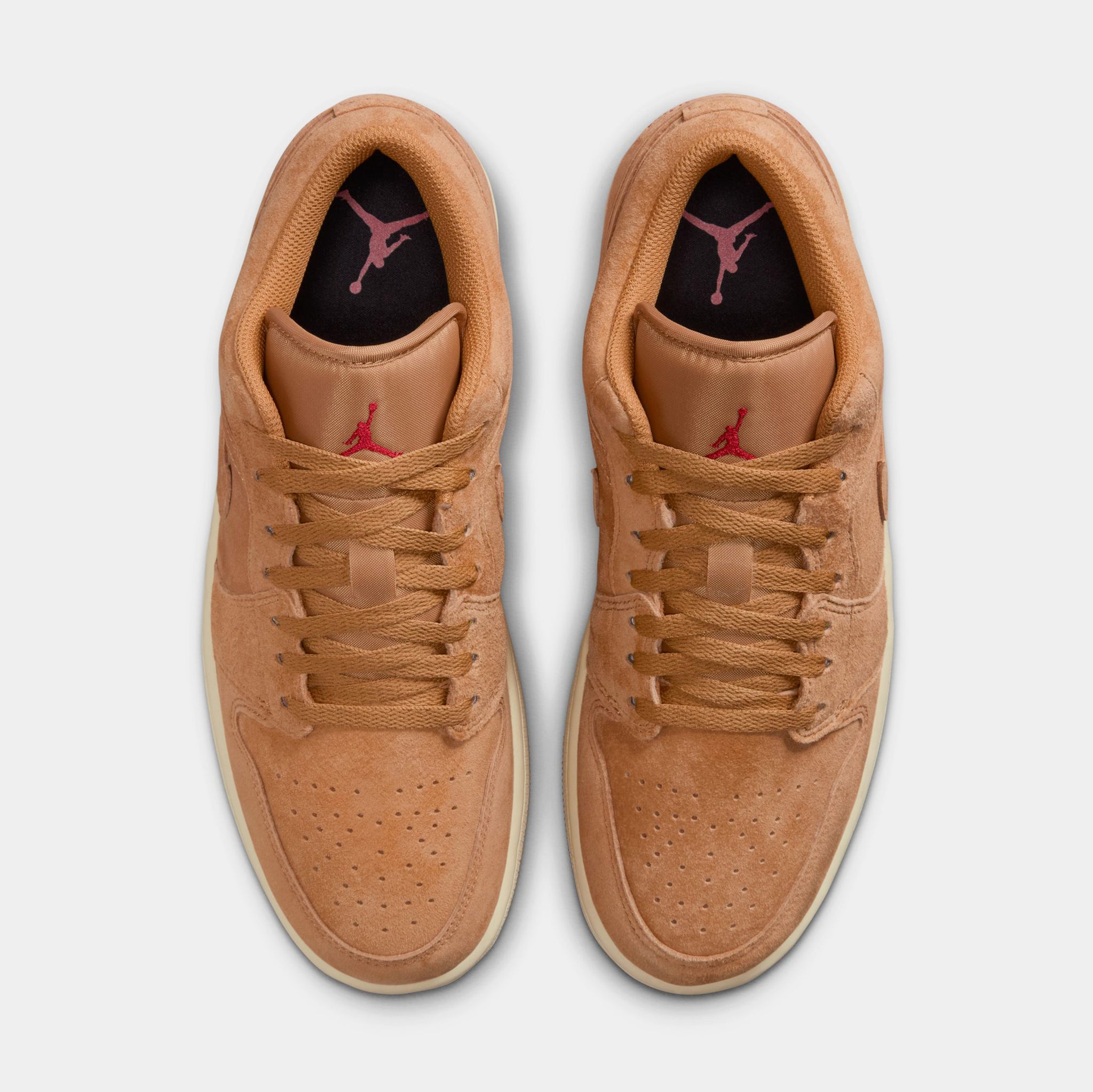 Jordan Air Jordan 1 Low Flax Mens Lifestyle Shoes Flax Flax  display picture 1