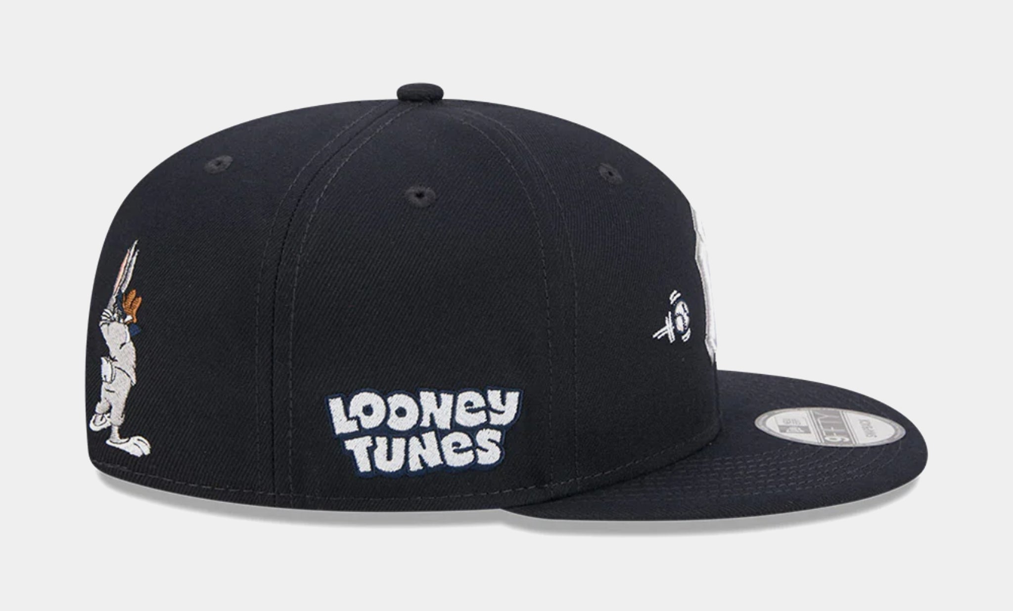 New Era New York Yankees x Looney Tunes Bugs 9Fifty Snapback Mens