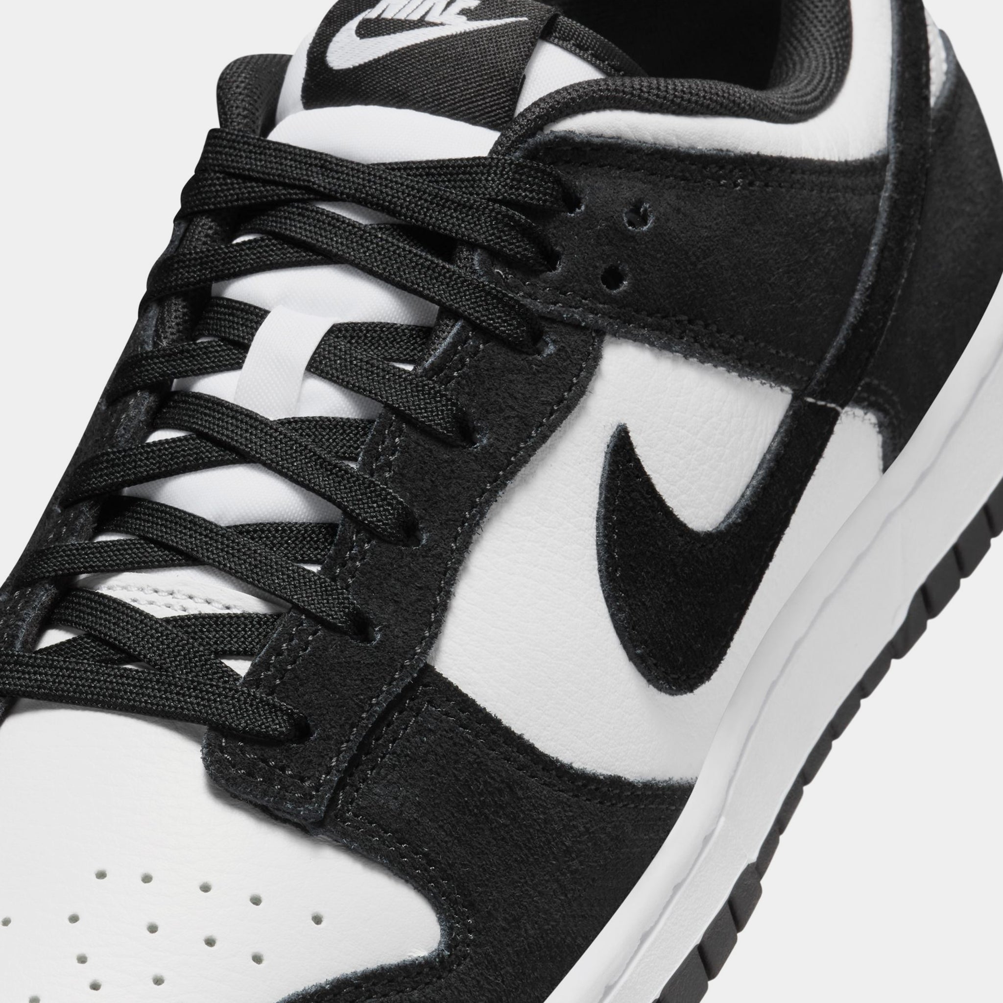 Nike Dunk Low Retro SE Suede Mens Lifestyle Shoes Black White