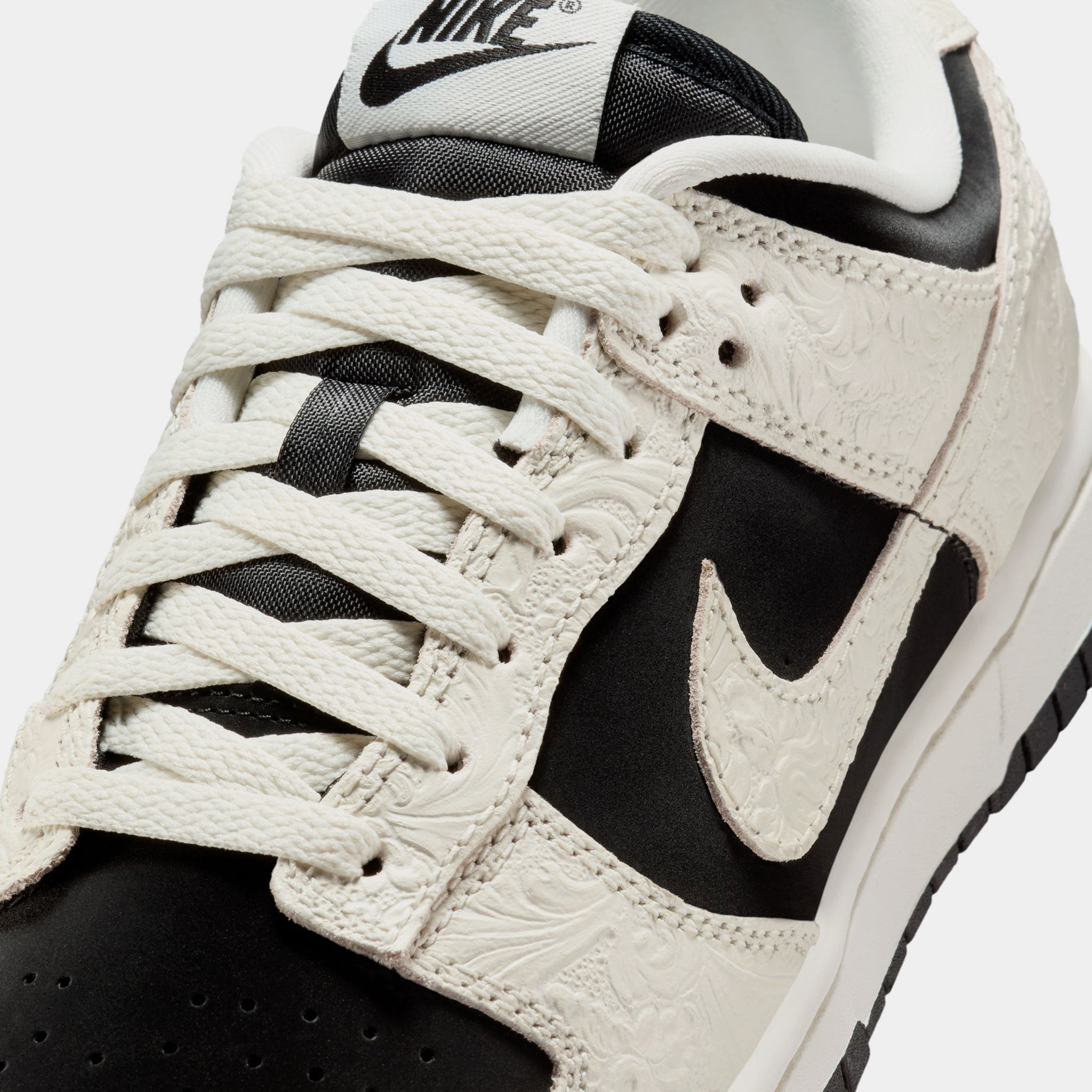 NIKE WMNS DUNK LOW White Black Panda Dunk Low Nike com Sockliner 