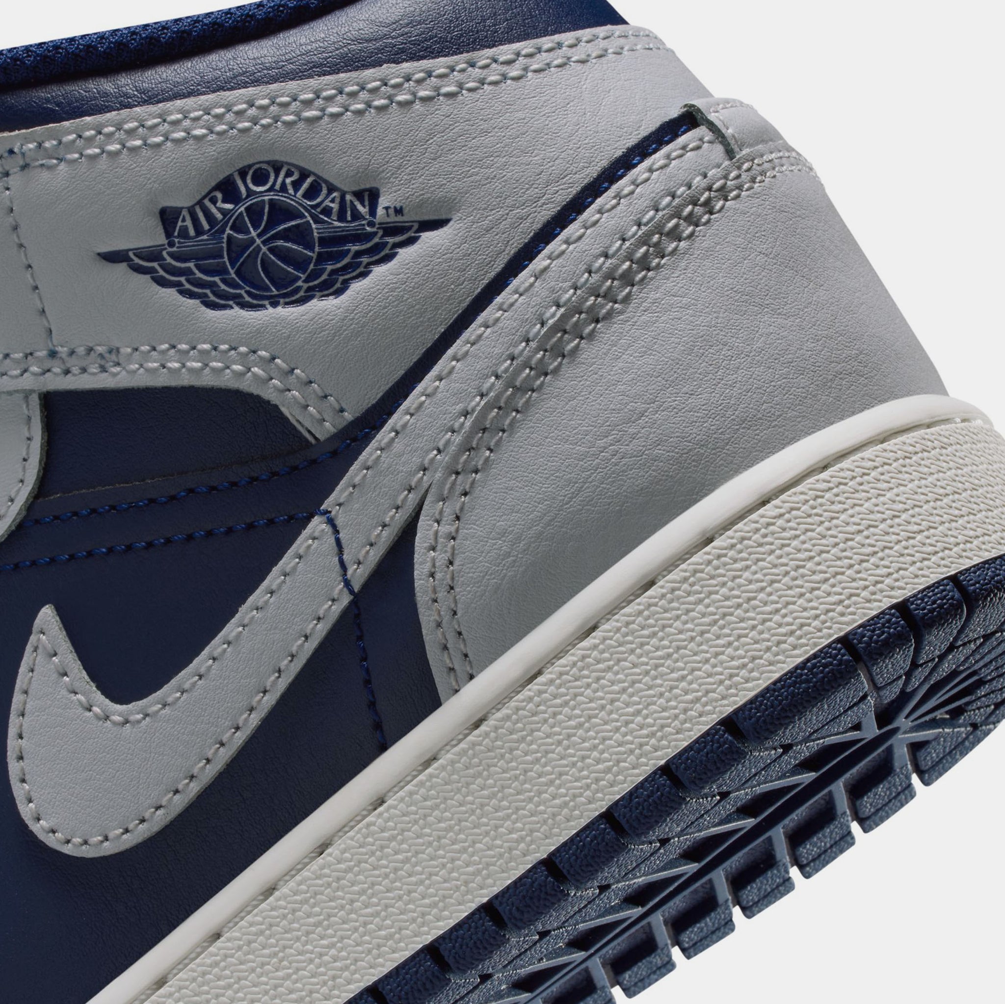 Jordan Air Jordan 1 Mid Grade School Lifestyle Shoes Blue Void